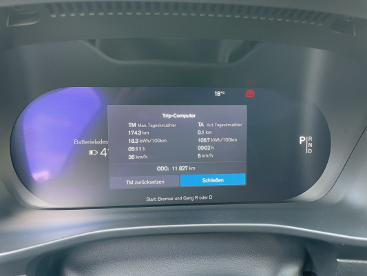 VOLVO C40 Rech P8 Twin Ultimate-image-11