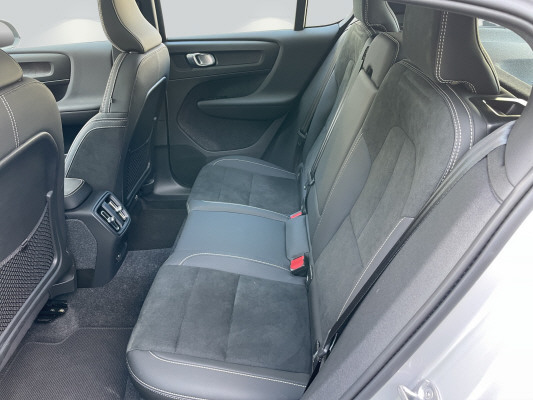 VOLVO C40 Rech P8 Twin Ultimate-image-9