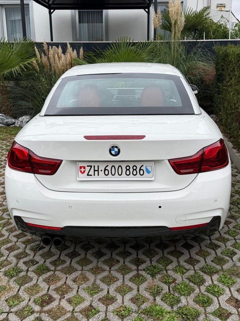 BMW 420d Cabriolet M Sport Steptronic-image-2