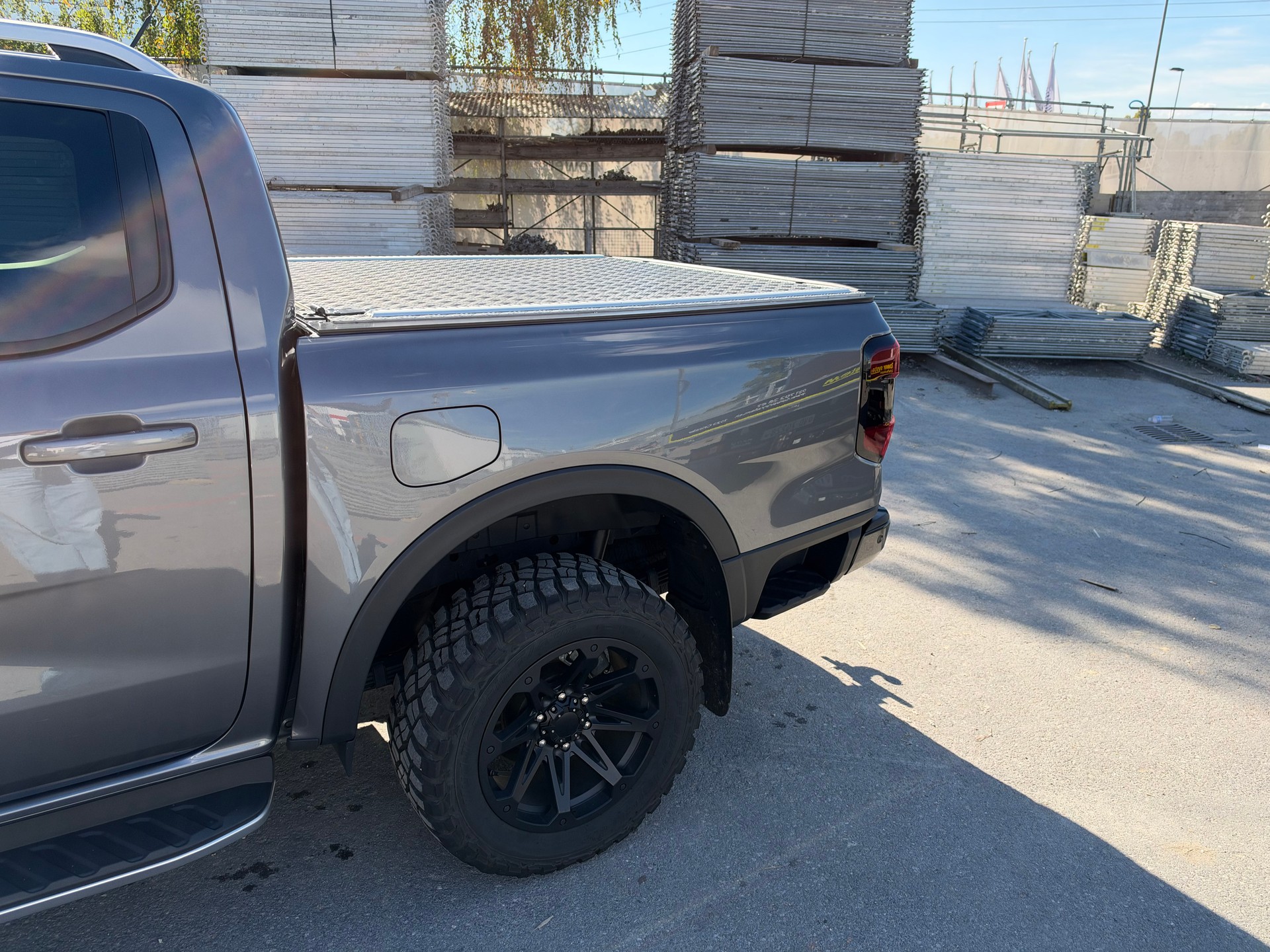 FORD Ranger Wildtrak 2.0 Eco Blue e-4WD Automat-image-3
