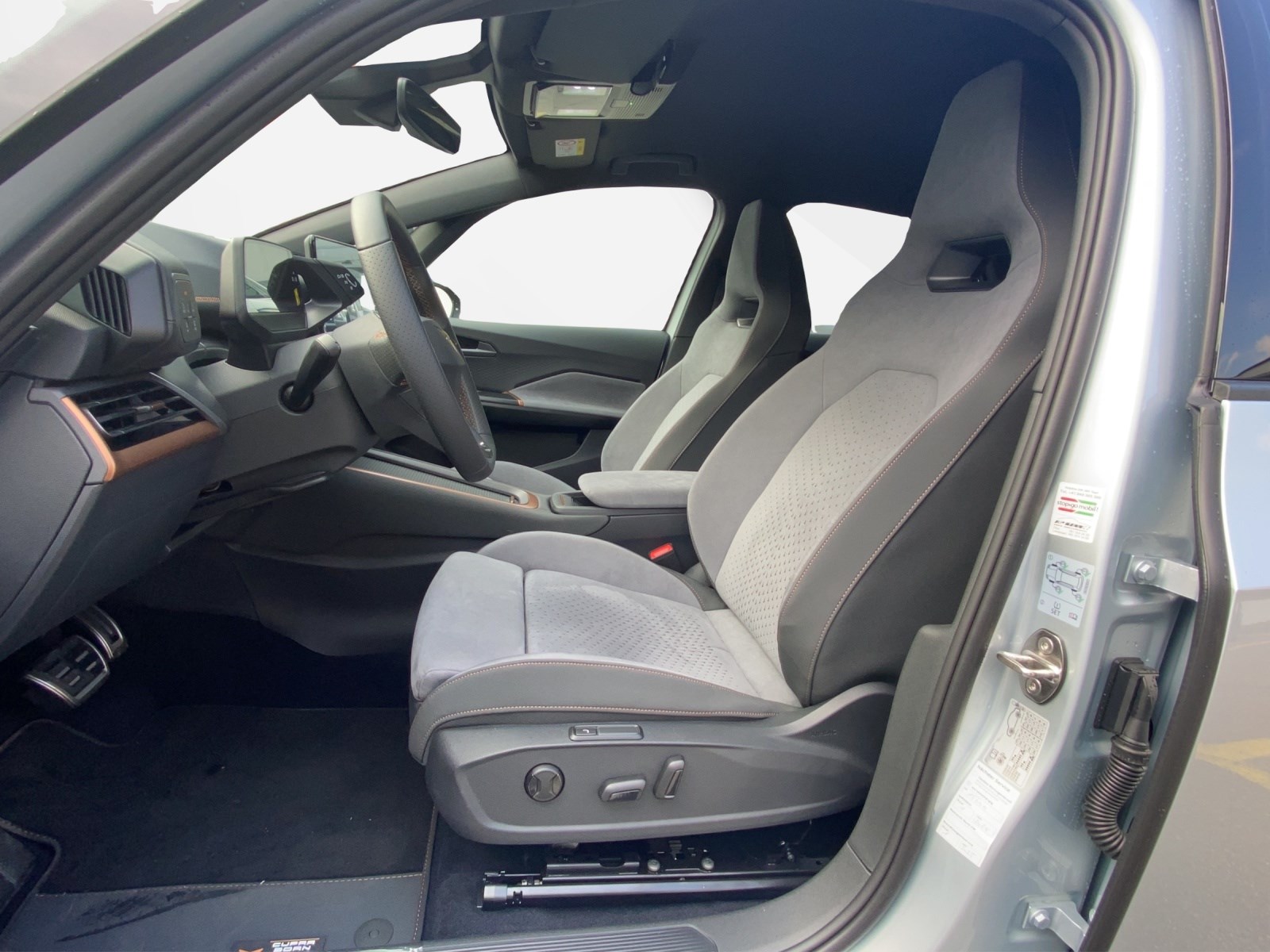 CUPRA Born 58 kWh-image-8