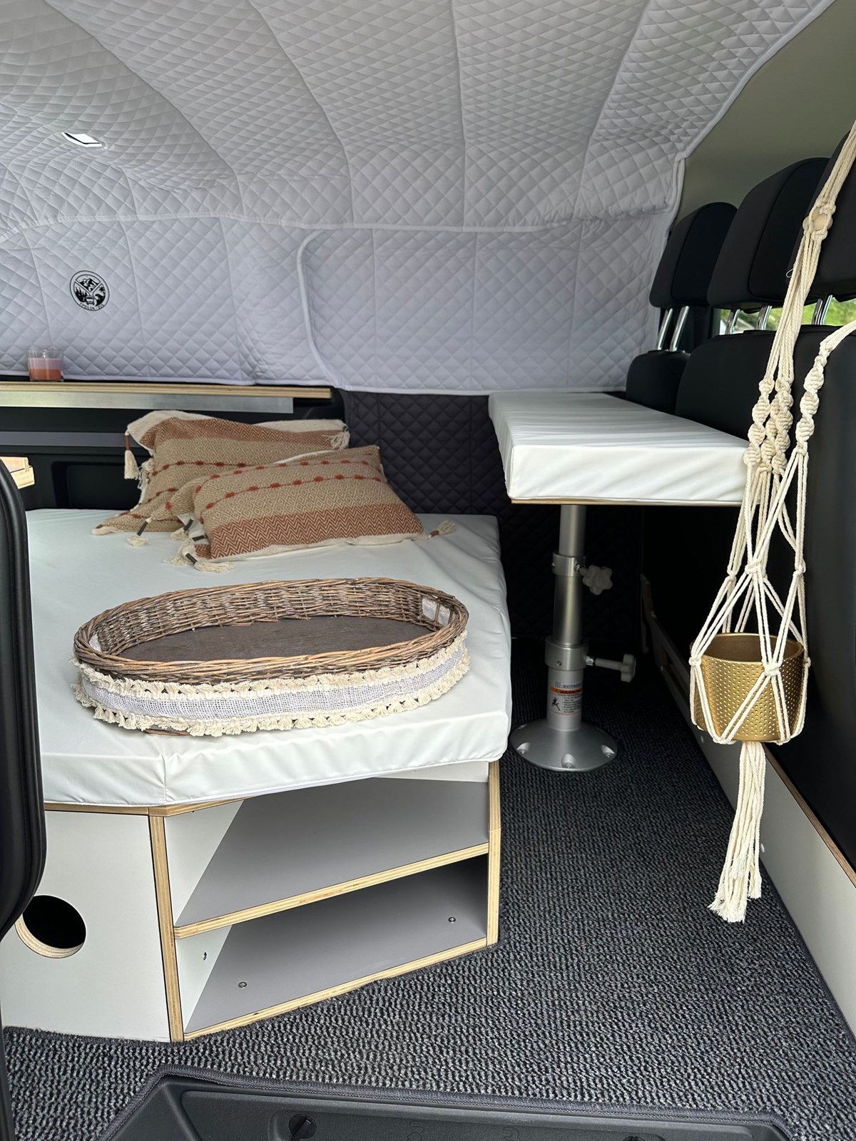 VW ID.Buzz Pro-image-13