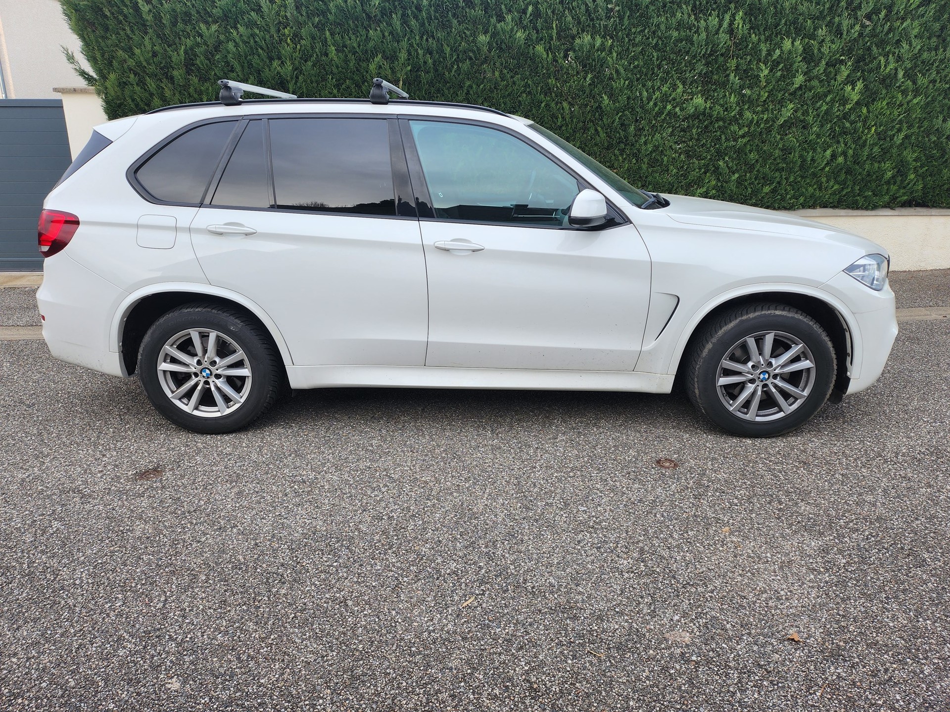 BMW X5 xDrive 40d Steptronic-image-1