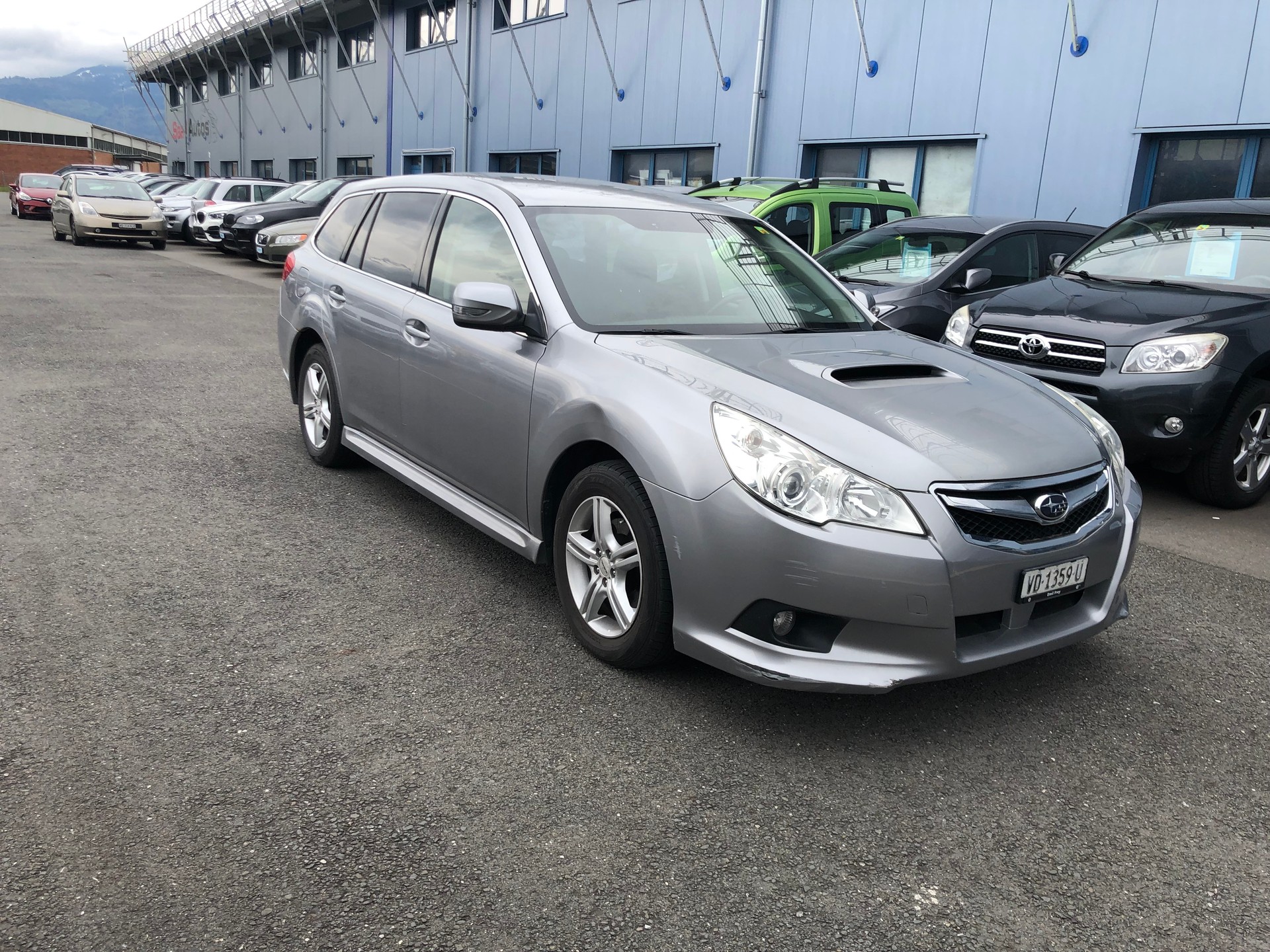 SUBARU Legacy 2.0D Swiss AWD-image-2