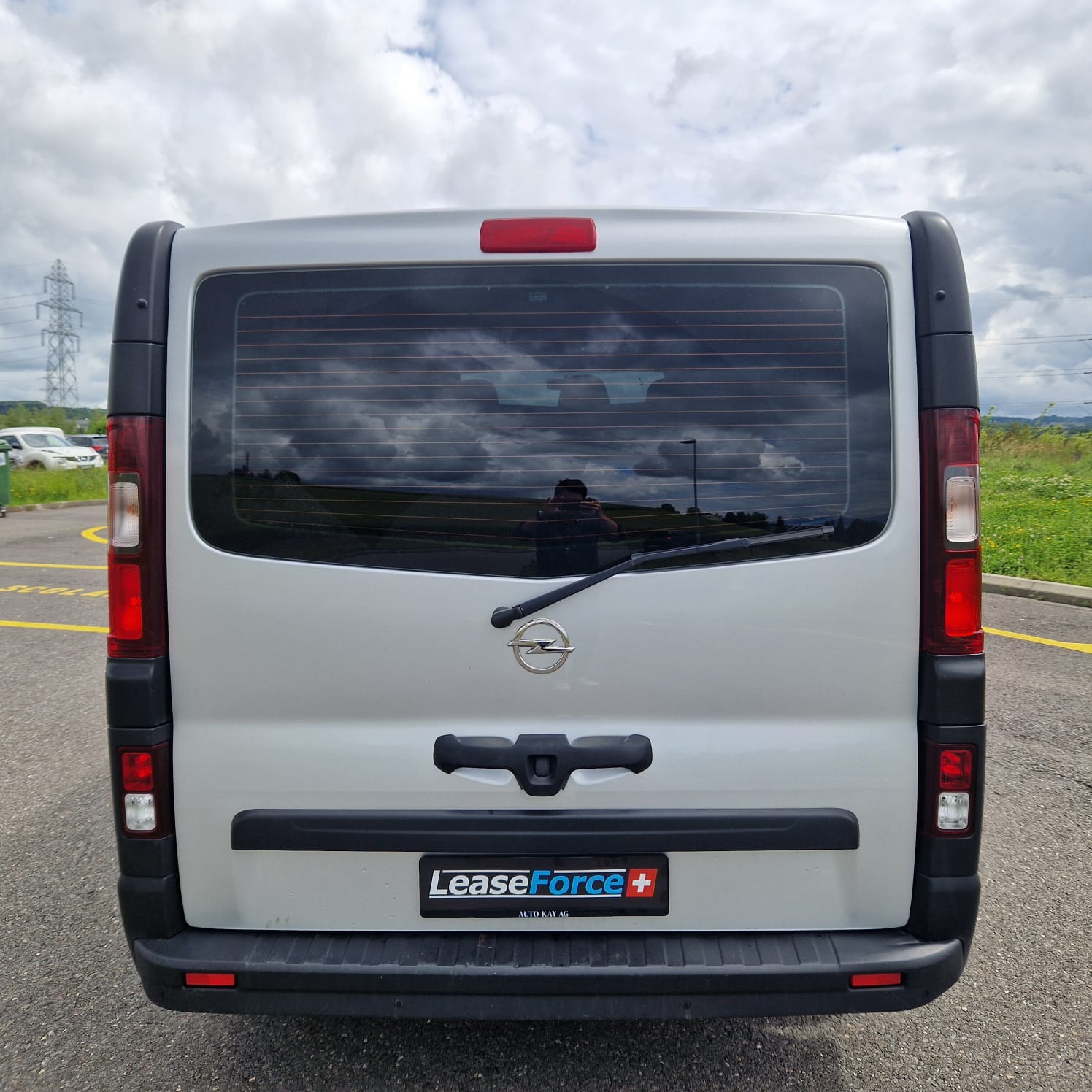 OPEL Vivaro 1.6 BiTurbo CDTI ecoFLEX 2.9t L2H1-image-15