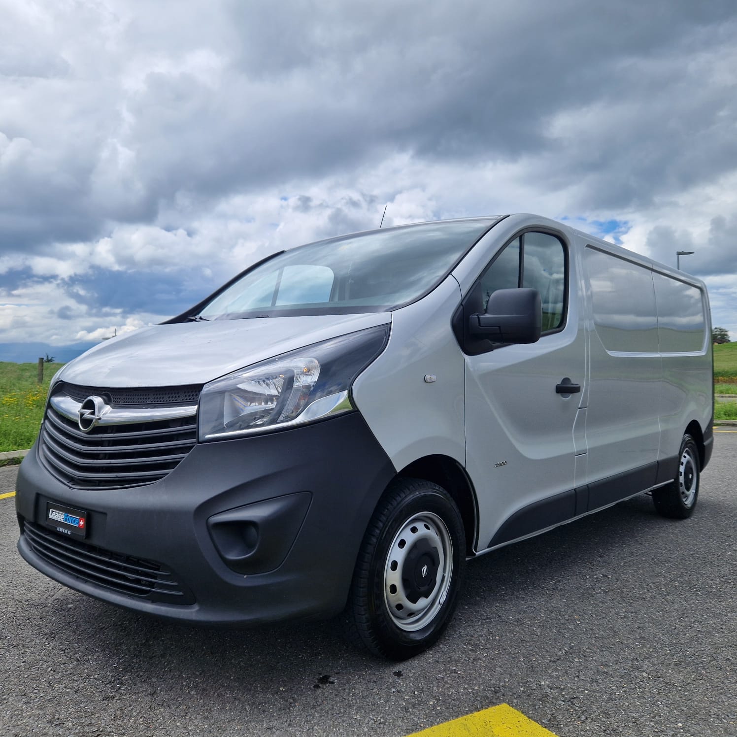 OPEL Vivaro 1.6 BiTurbo CDTI ecoFLEX 2.9t L2H1-image-1