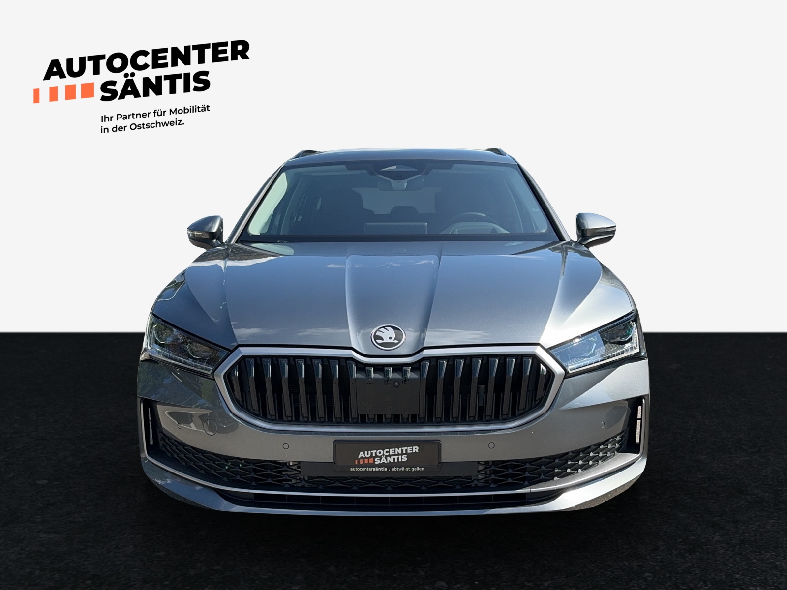 SKODA Superb Combi 2.0 TDi Selection 4x4 DSG-image-1