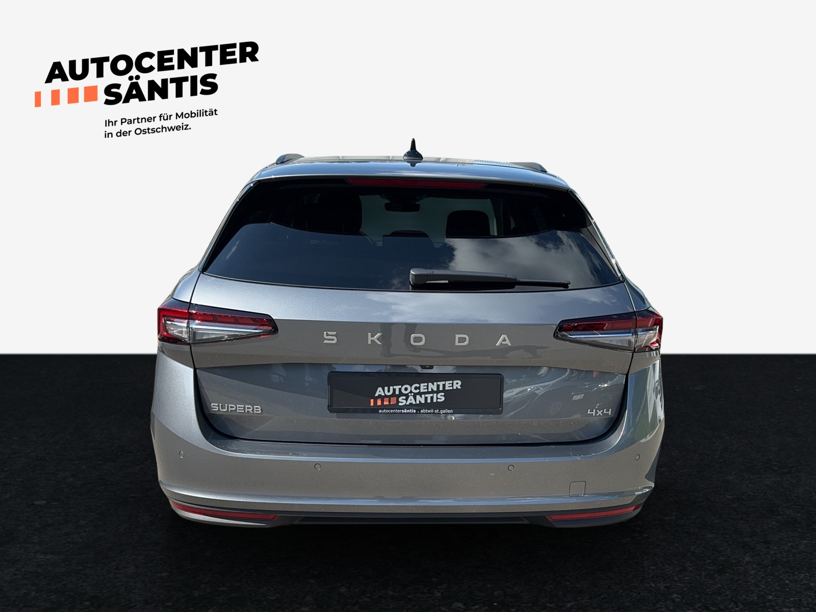 SKODA Superb Combi 2.0 TDi Selection 4x4 DSG-image-4