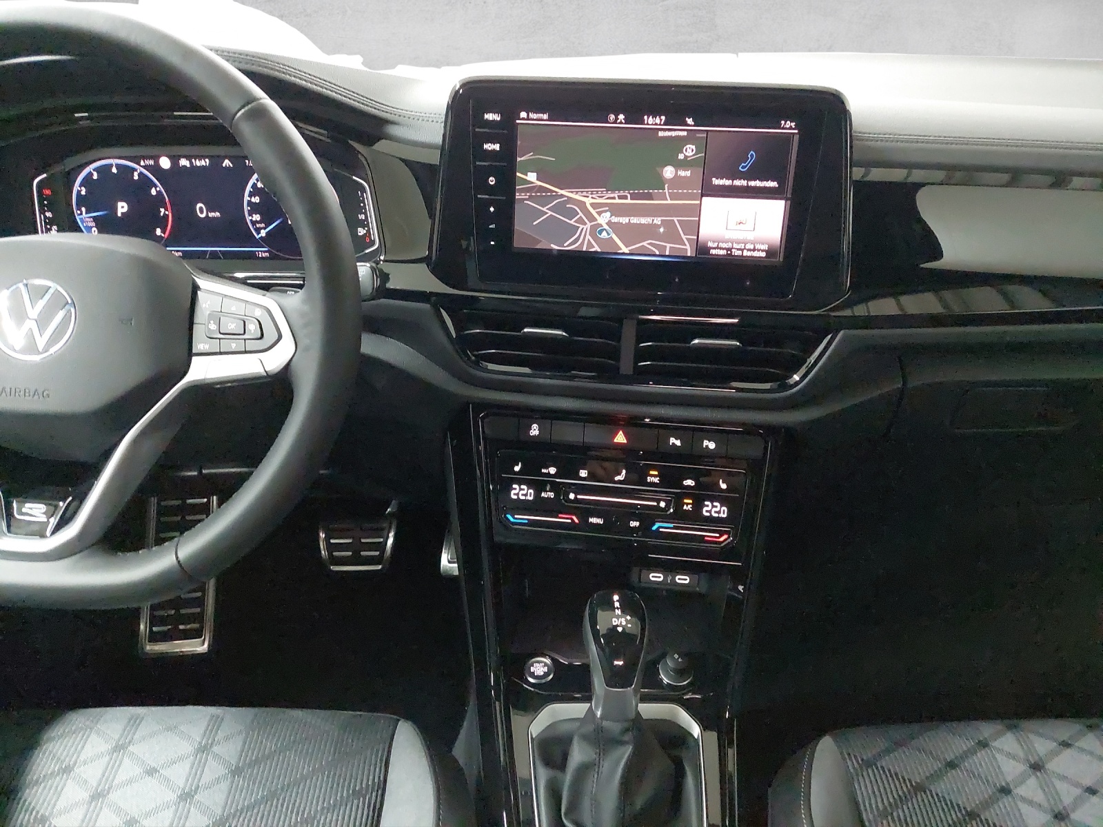 VW T-Roc 2.0 TSI 75 Edition DSG 4Motion-image-7