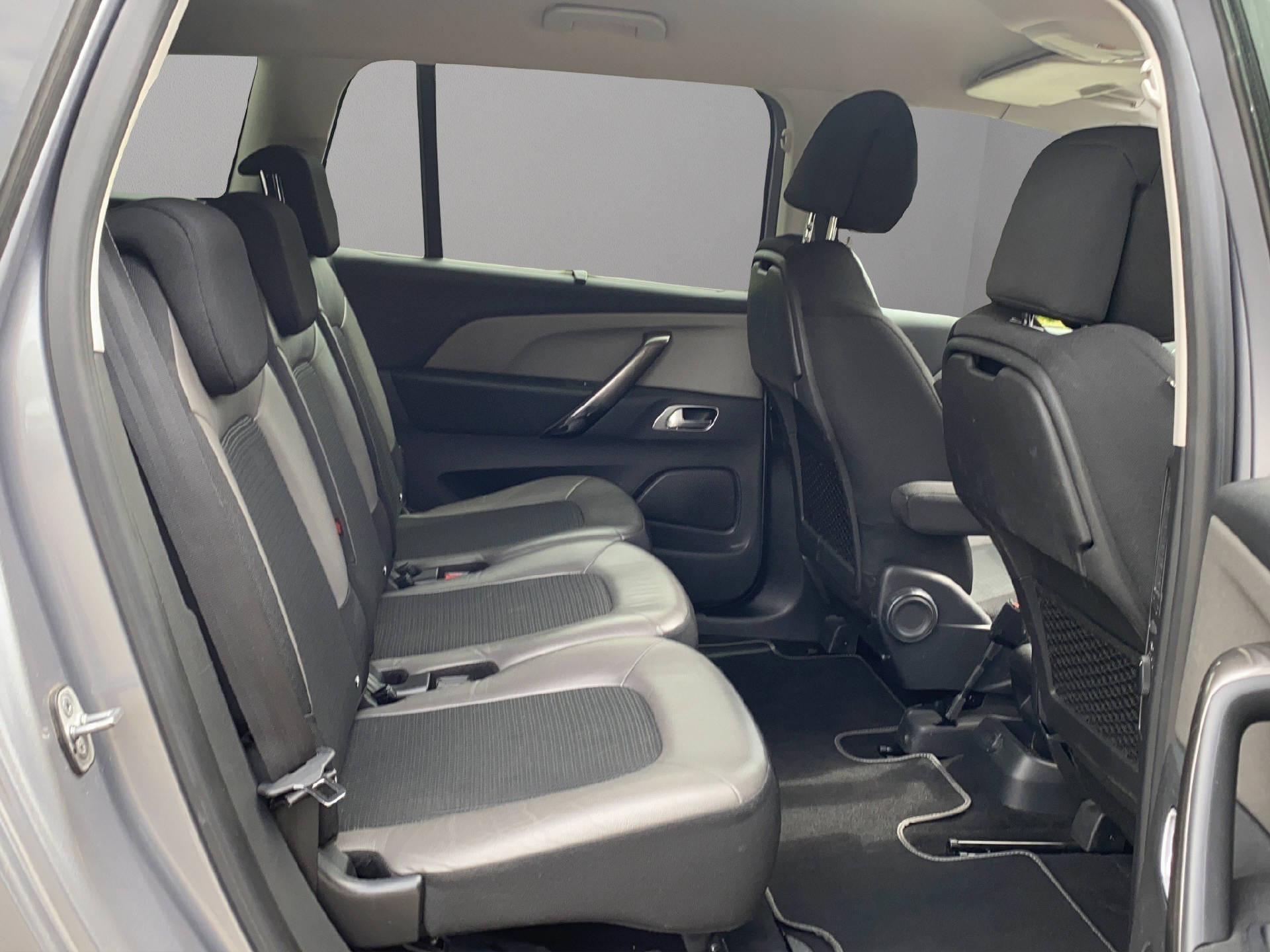 CITROEN 1.6 THP Feel Edition-image-9