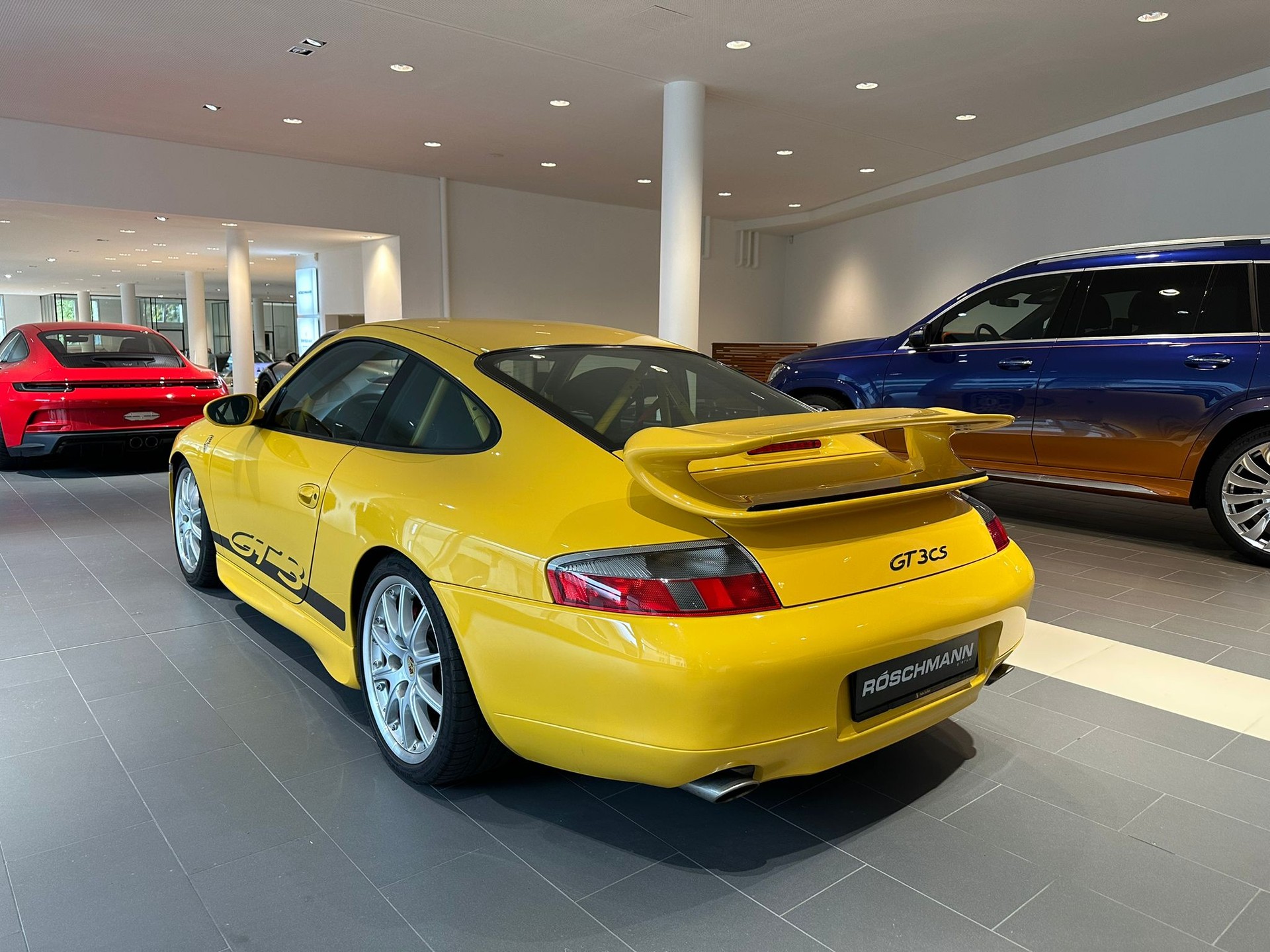 PORSCHE 911 GT3 CS-image-3