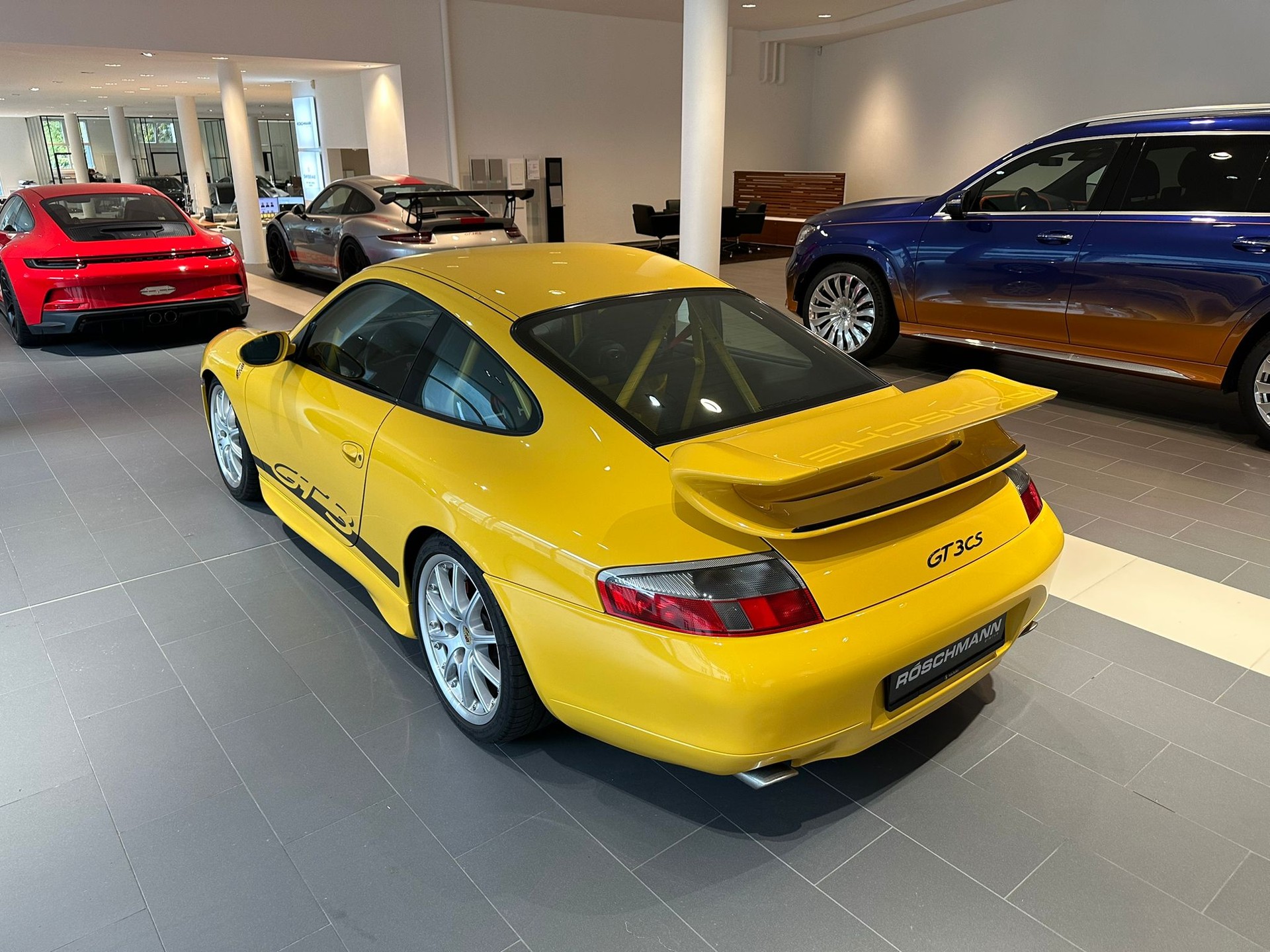 PORSCHE 911 GT3 CS-image-6
