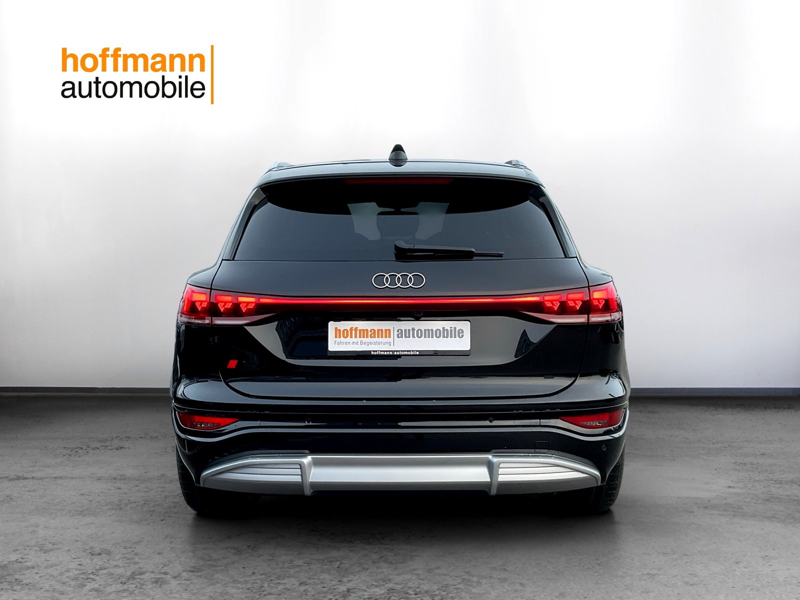 AUDI SQ6 e-tron quattro-image-4