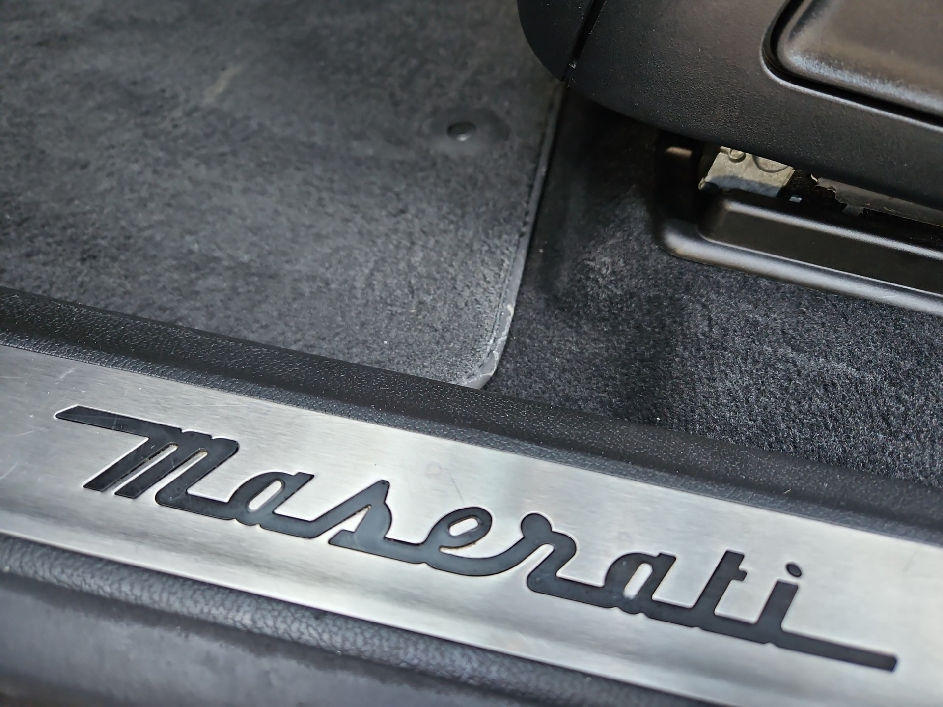 MASERATI Levante S 3.0 V6 GranSport-image-22