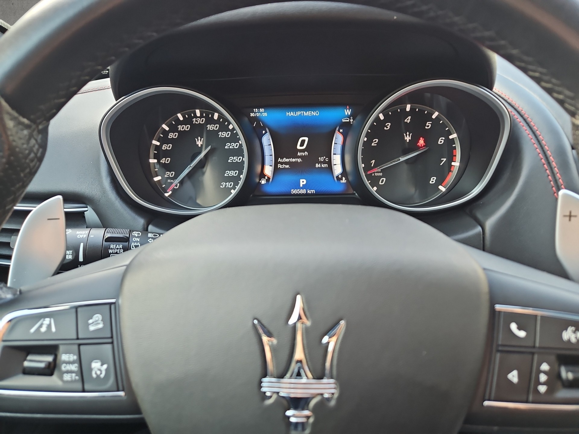 MASERATI Levante S 3.0 V6 GranSport-image-13