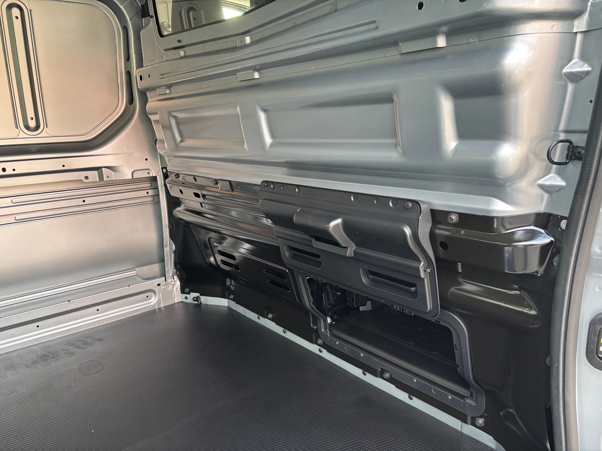 NISSAN Primastar 150 3.0L1H1 N-Connecta-image-7