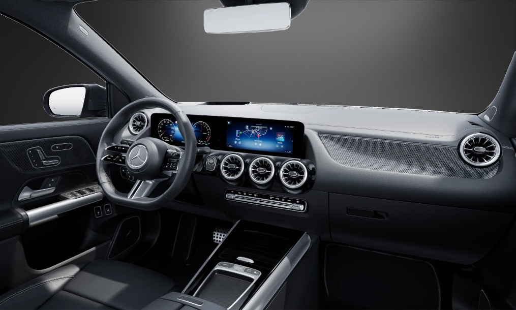 MERCEDES-BENZ GLA 250 e EQ Star 8G-DCT-image-7