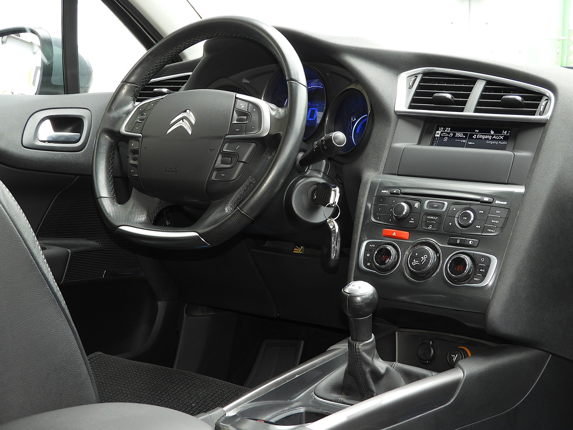CITROEN C4 Berline 1.6 VTi Exclusive I CH FZ I MFK + Service 30.04.2025 I Sitzmassage 2x I Bluetooth I Tempomat I 8-fach-image-12