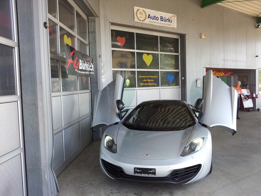 McLAREN MP4-12C Coupé 3.8 V8 SSG-image-12
