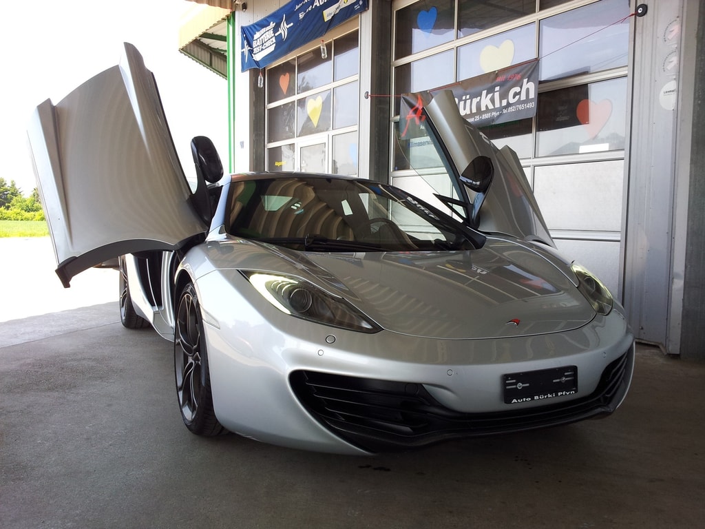 McLAREN MP4-12C Coupé 3.8 V8 SSG-image-13