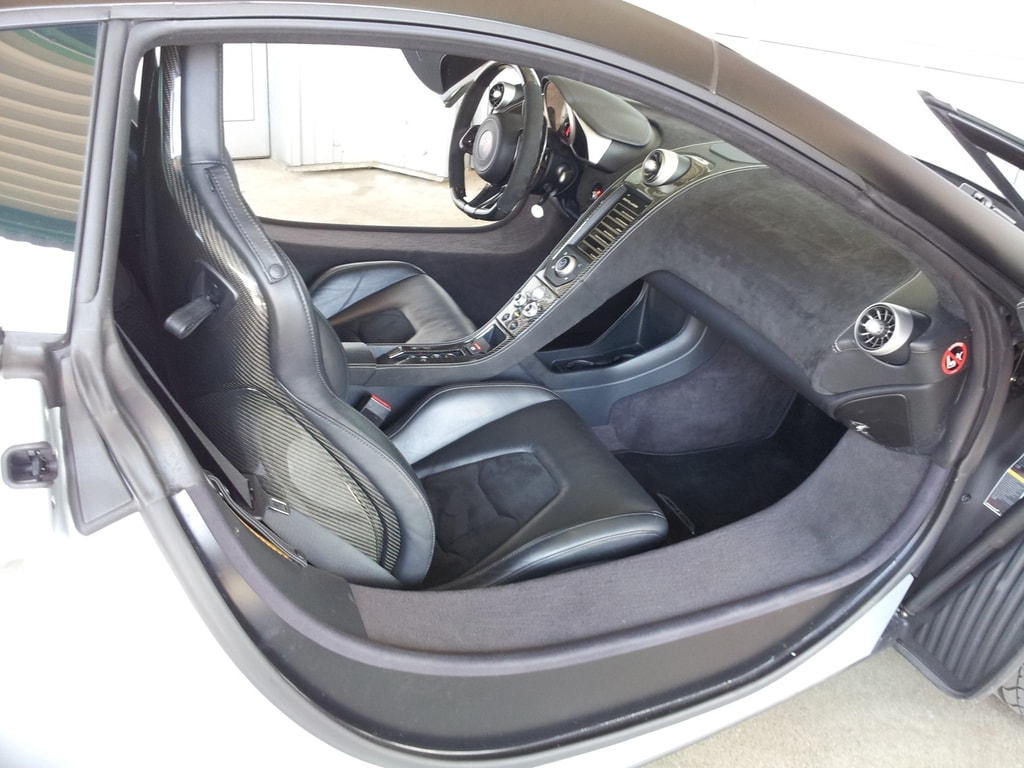 McLAREN MP4-12C Coupé 3.8 V8 SSG-image-10