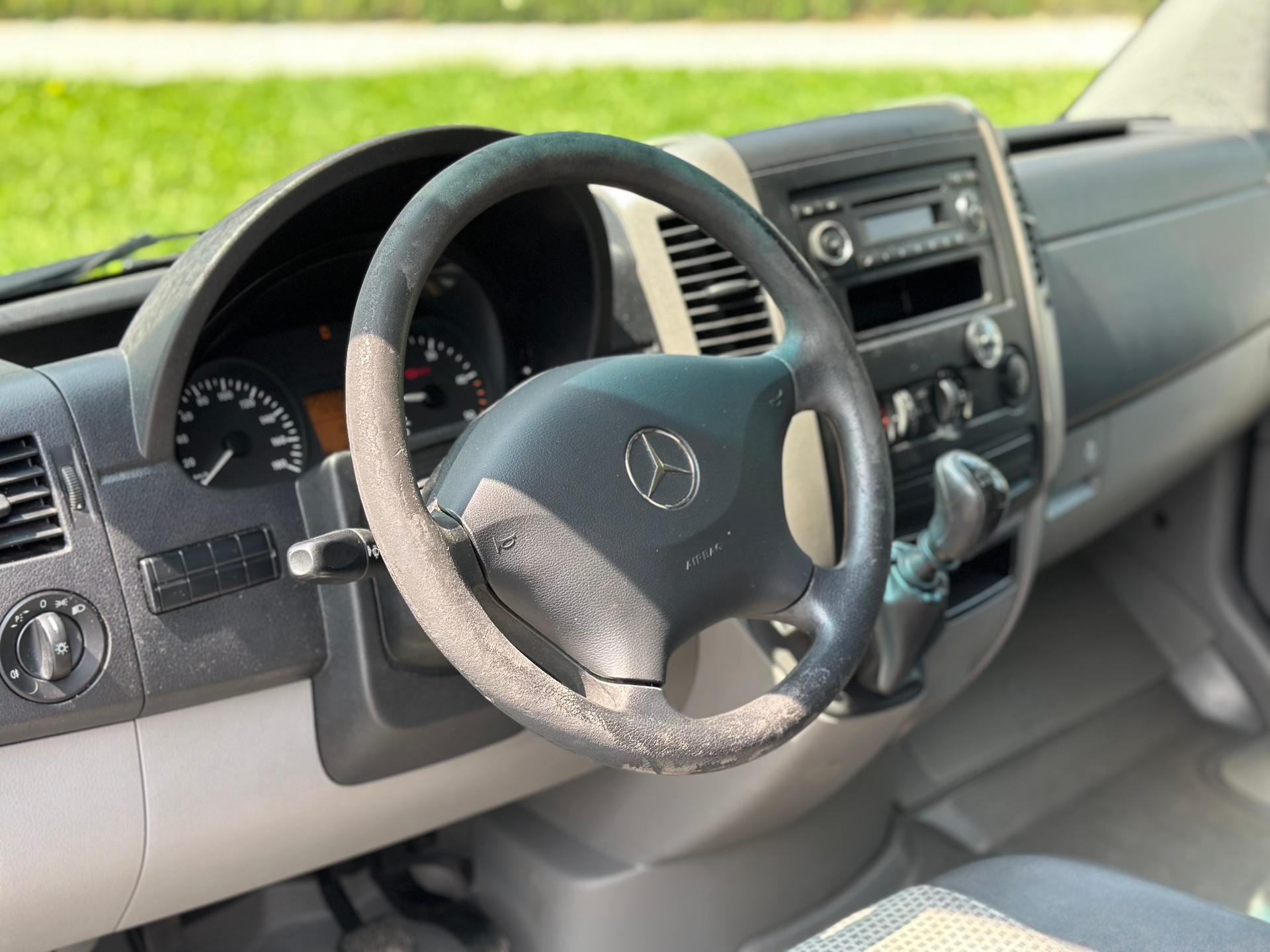 MERCEDES-BENZ SPRINTER 211 CDi-image-6