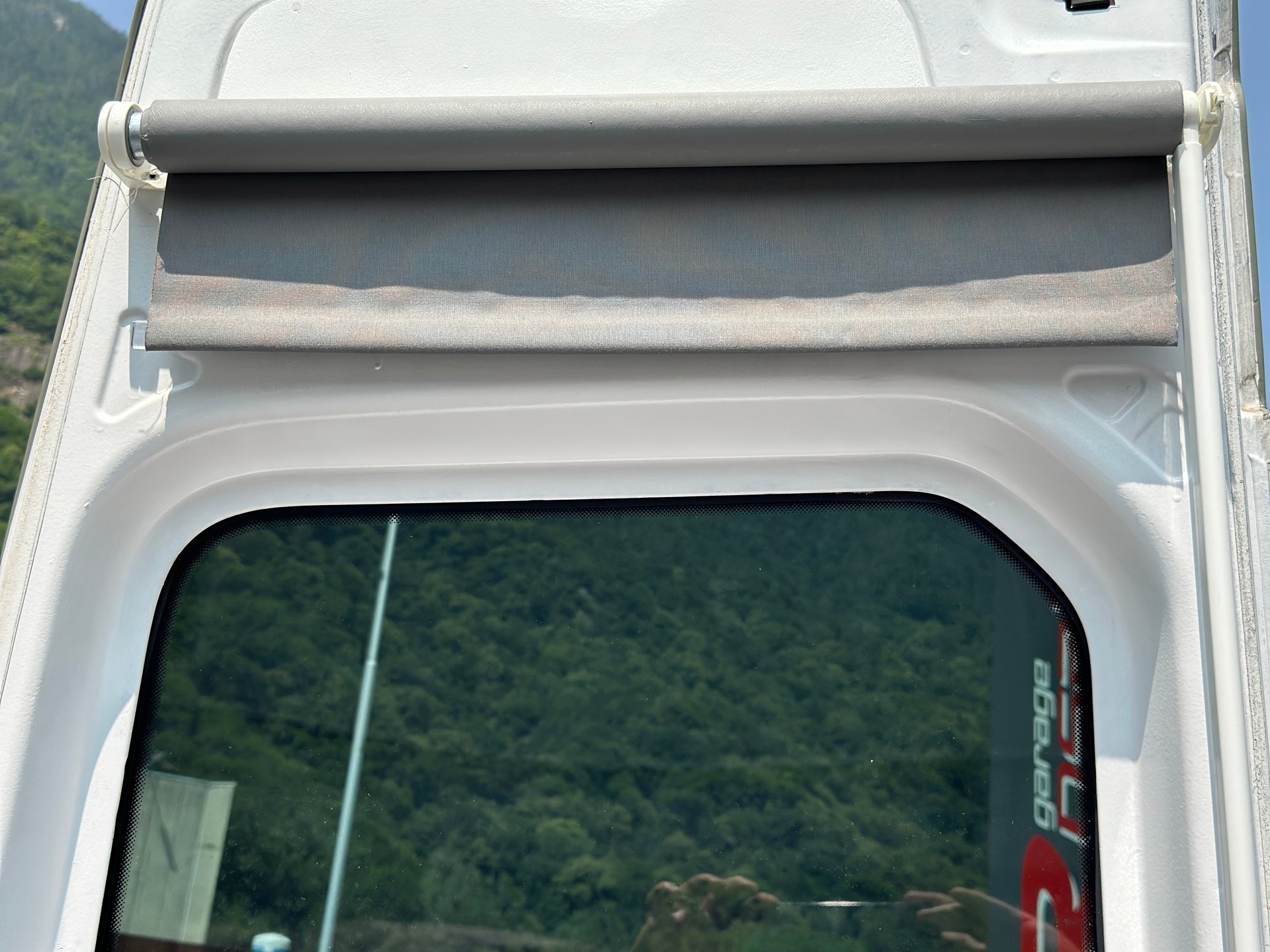 MERCEDES-BENZ SPRINTER 211 CDi-image-9