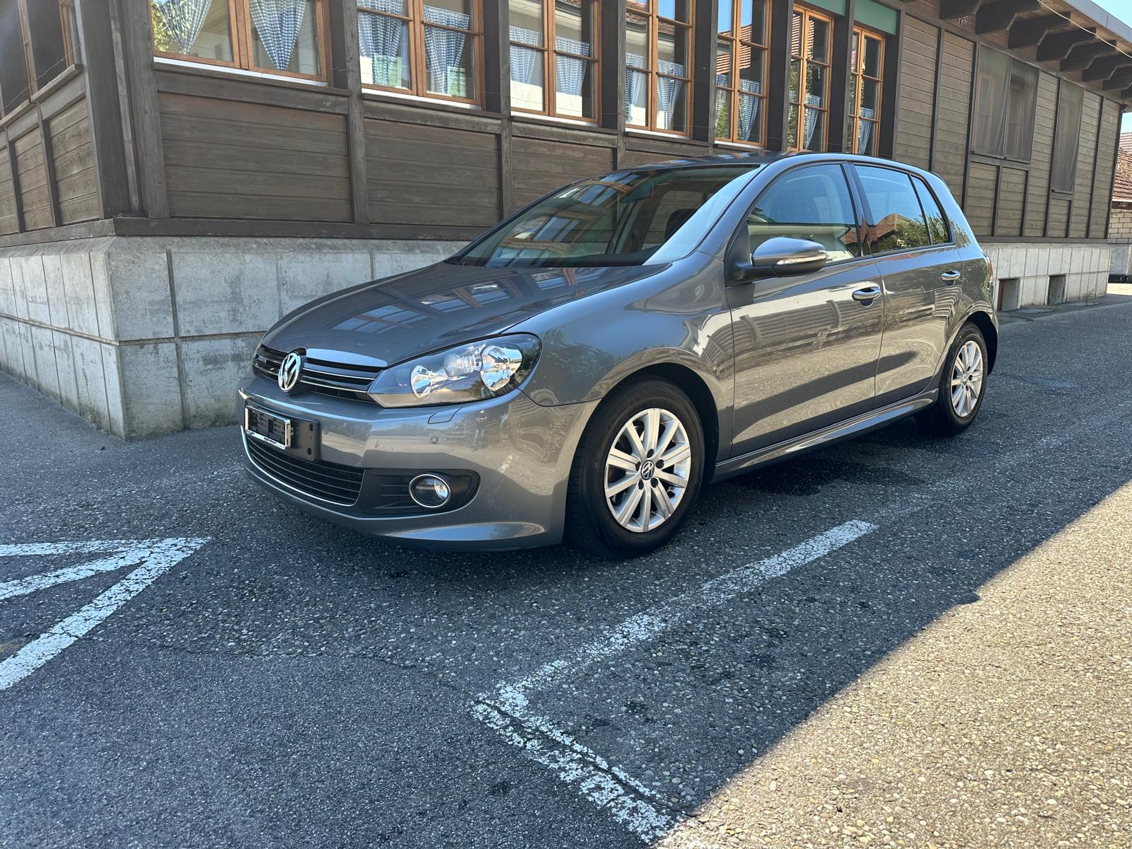 VW Golf 1.6 TDI Comfortline-image-1