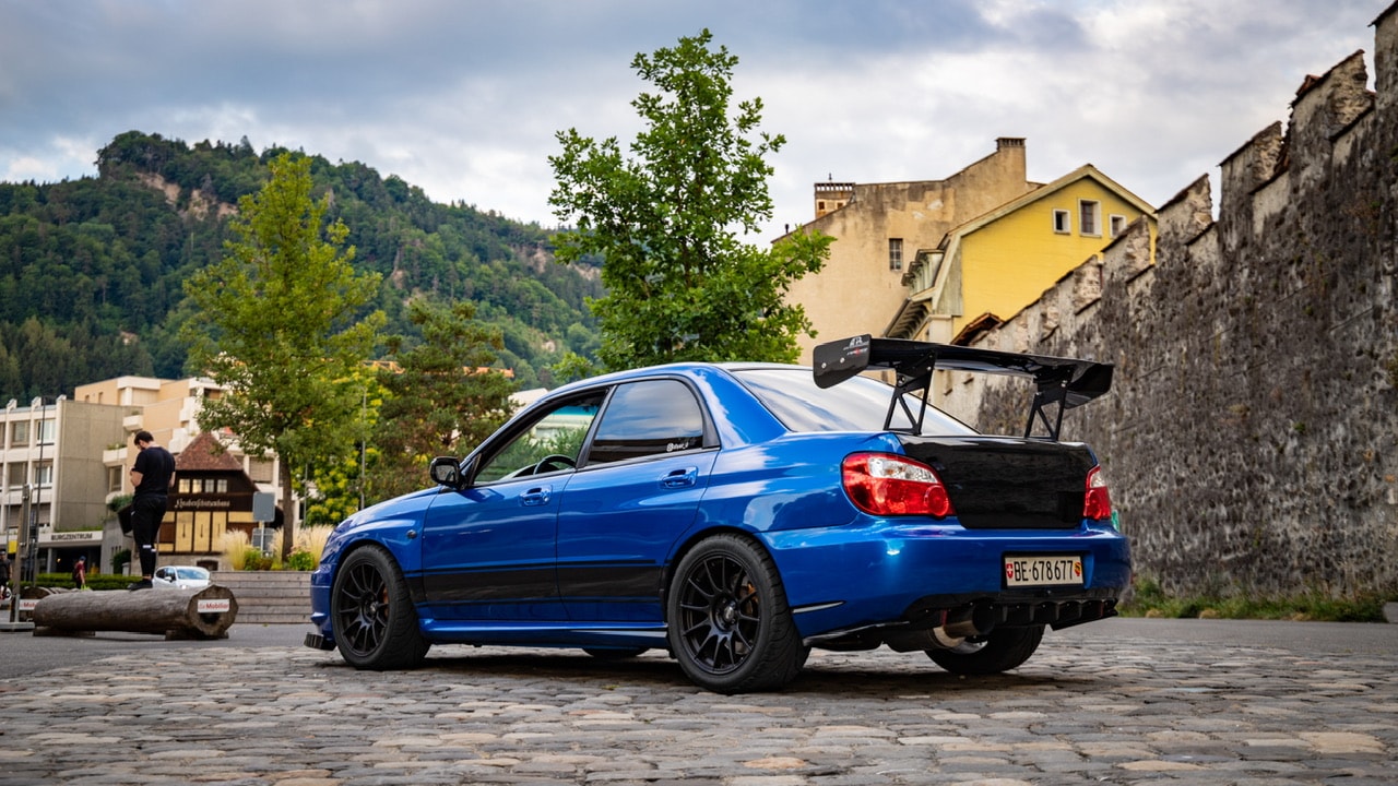 SUBARU Impreza 2.0 Turbo 4WD WRX STI-image-1