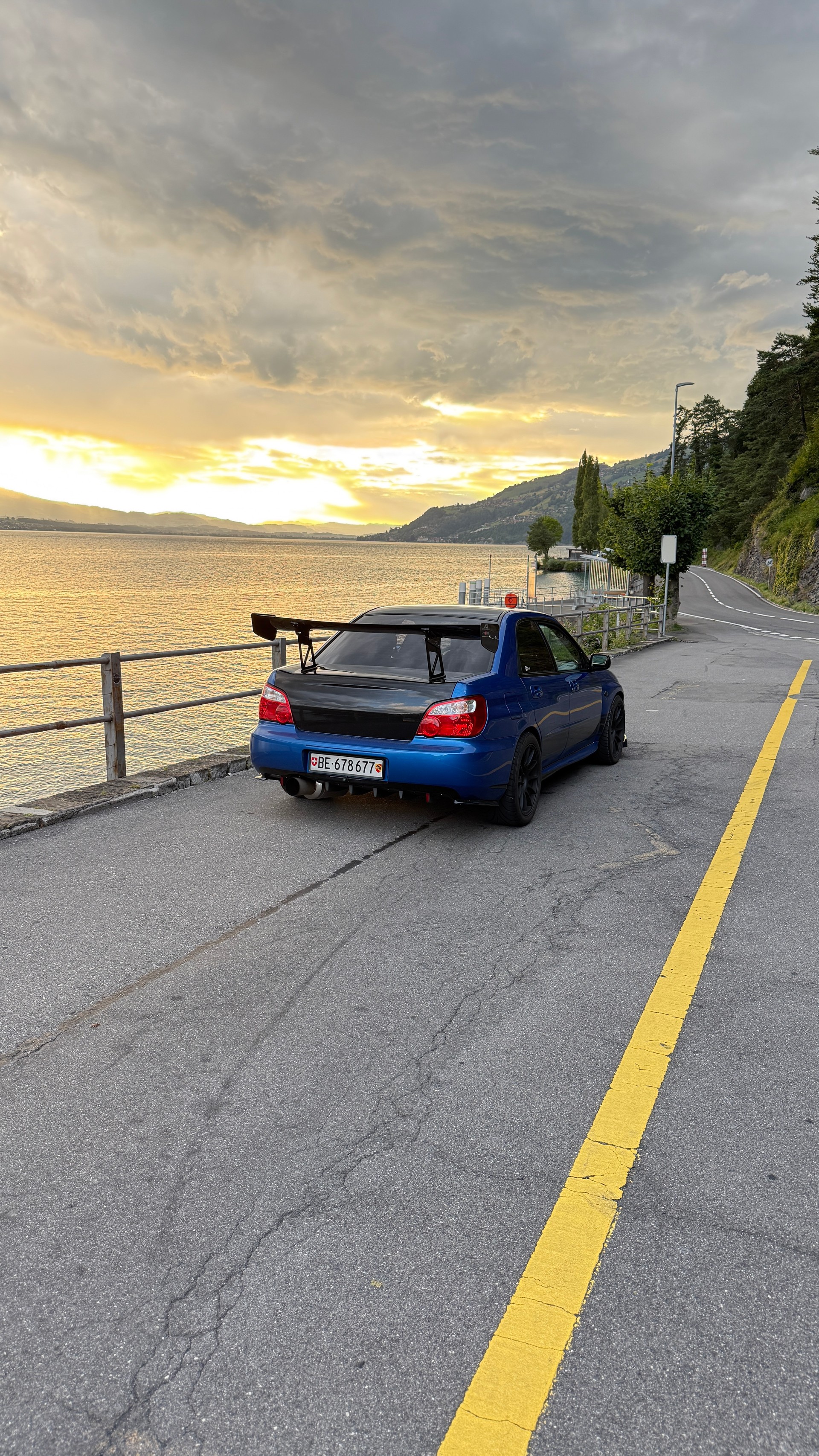 SUBARU Impreza 2.0 Turbo 4WD WRX STI-image-3
