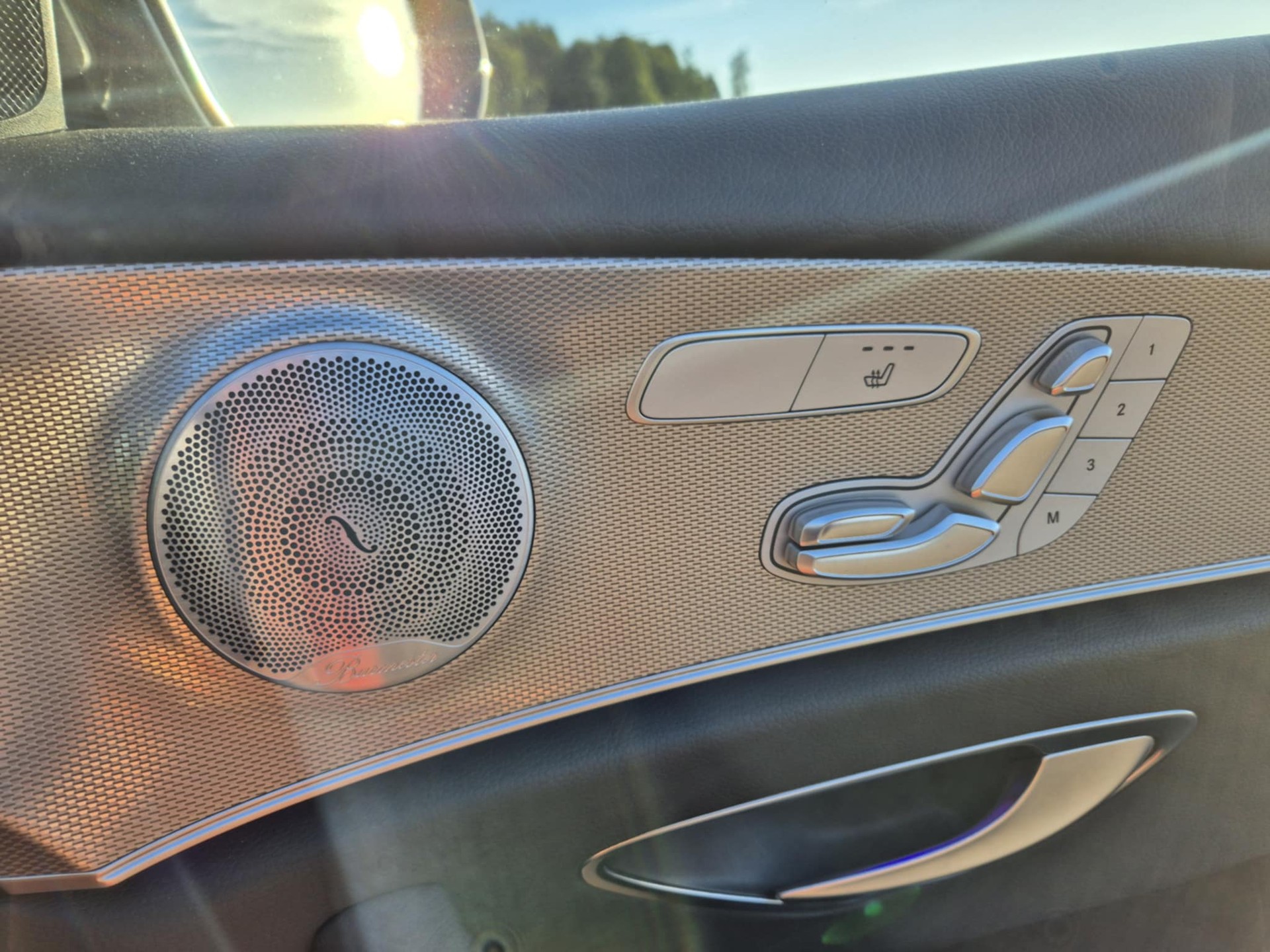 MERCEDES-BENZ E 200 Avantgarde 4Matic 9G-Tronic-image-10