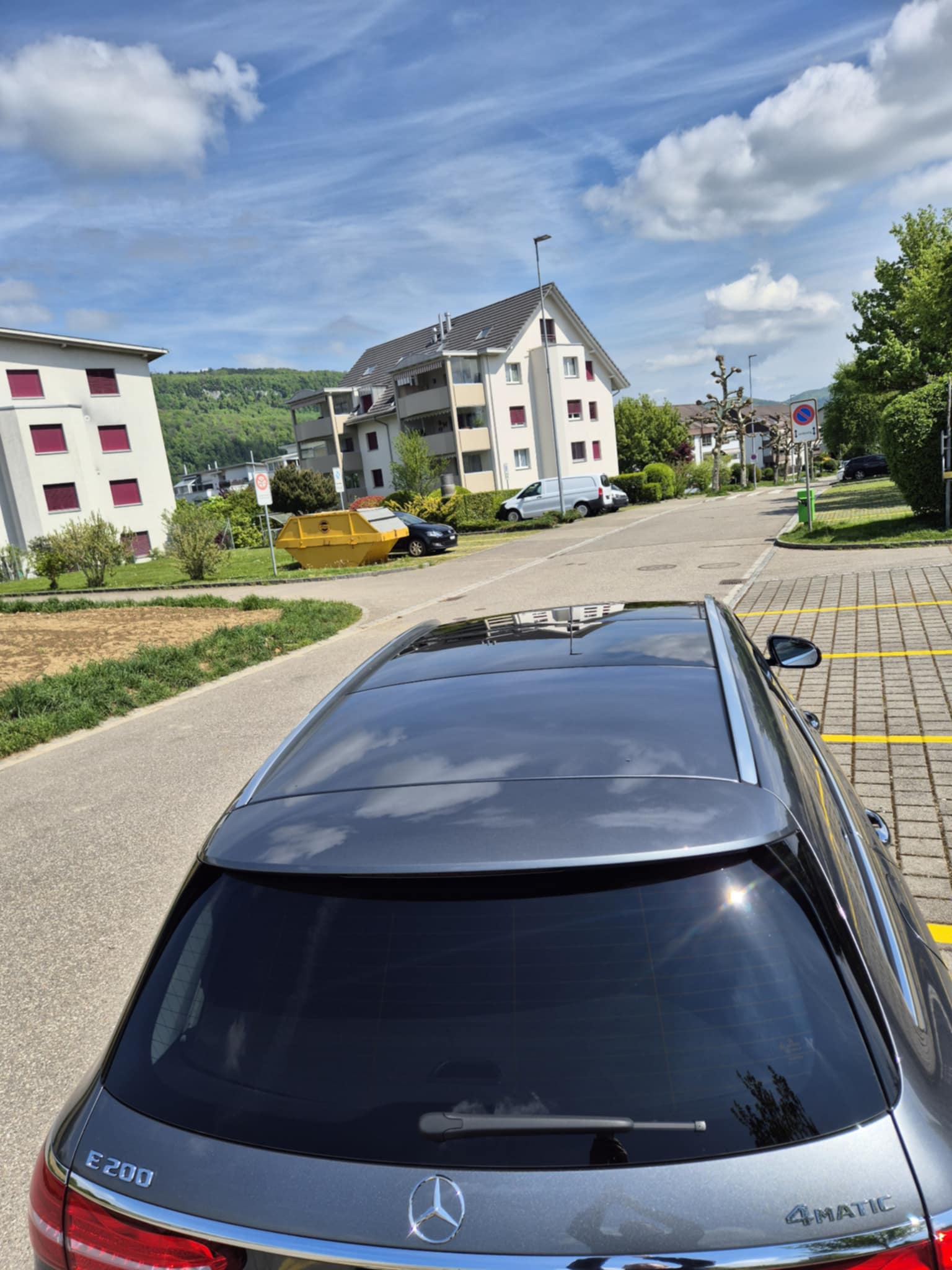 MERCEDES-BENZ E 200 Avantgarde 4Matic 9G-Tronic-image-11