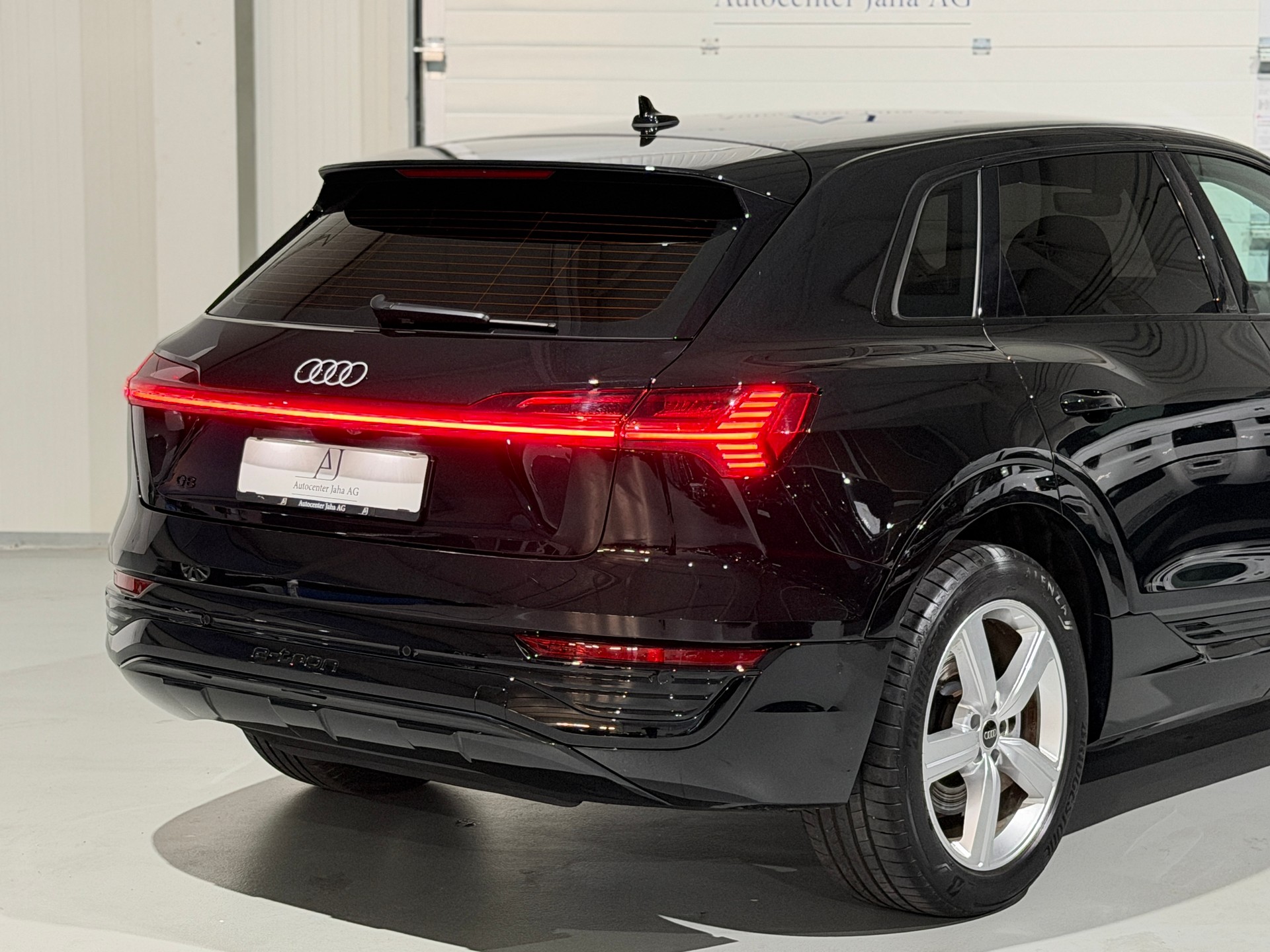 AUDI Q8 55 e-tron advanced quattro CH-Fahrzeug inkl. Werksgarantie-image-7