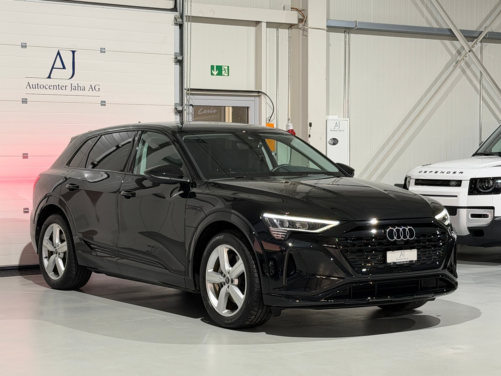 AUDI Q8 55 e-tron advanced quattro CH-Fahrzeug inkl. Werksgarantie-image-3