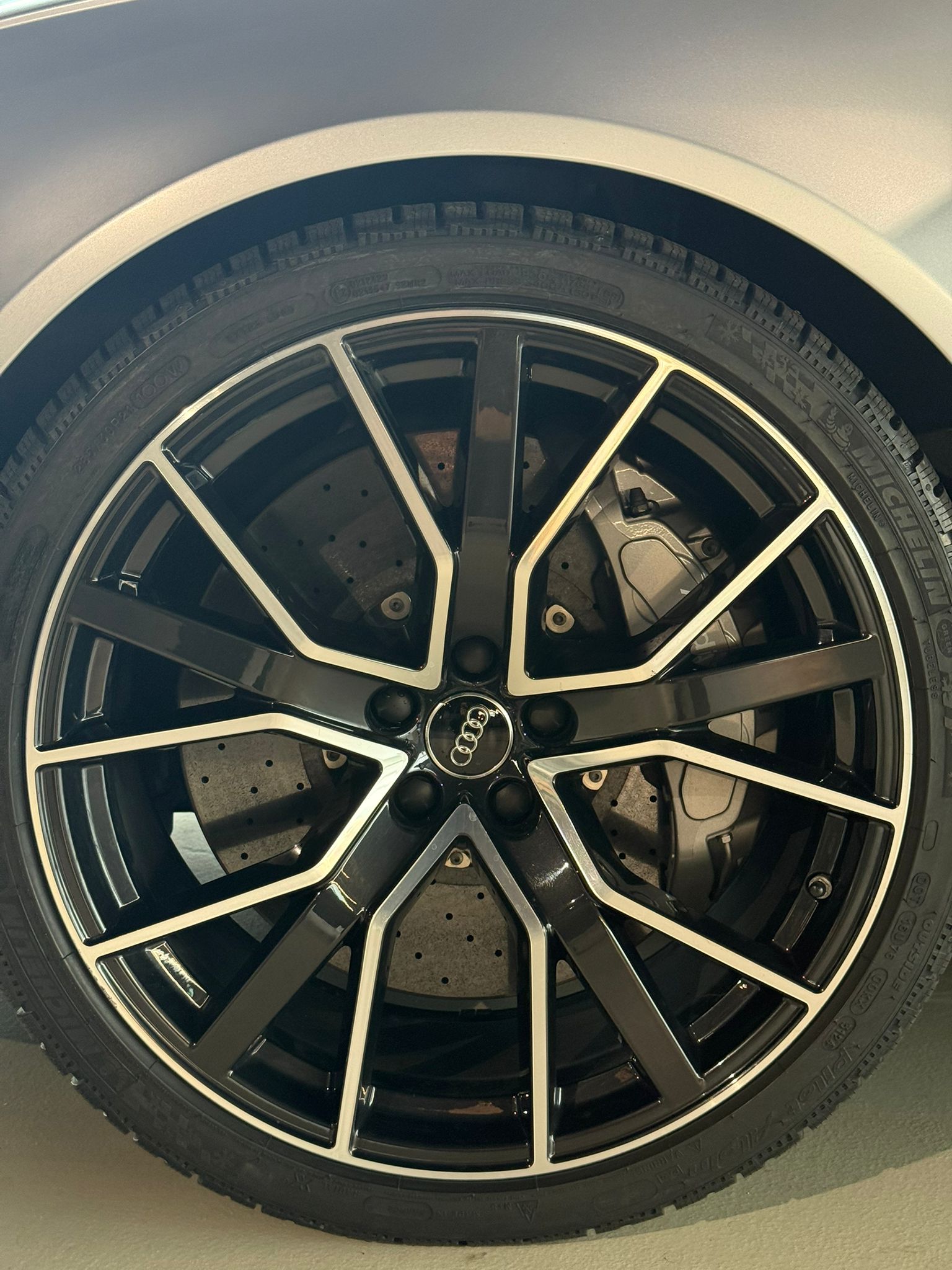 AUDI RS6 Avant 4.0 TFSI V8 performance quattro-image-14
