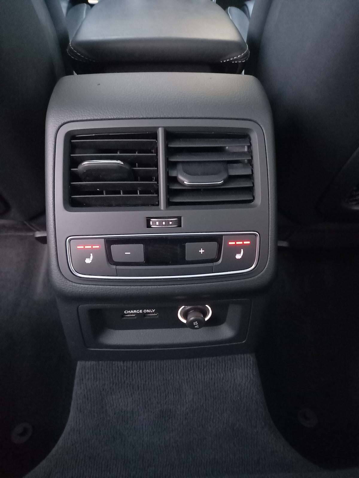 AUDI RS4 Avant 2.9 TFSI quattro tiptronic **NARDOGRAU**-image-17