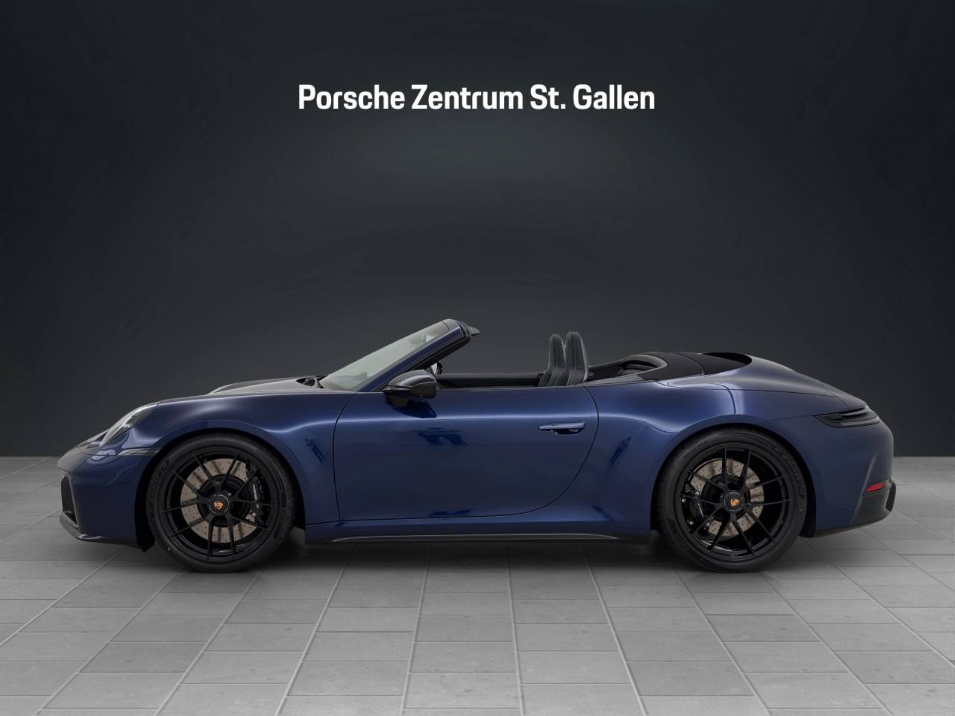 PORSCHE 911 Carrera 4 GTS Cabriolet-image-1