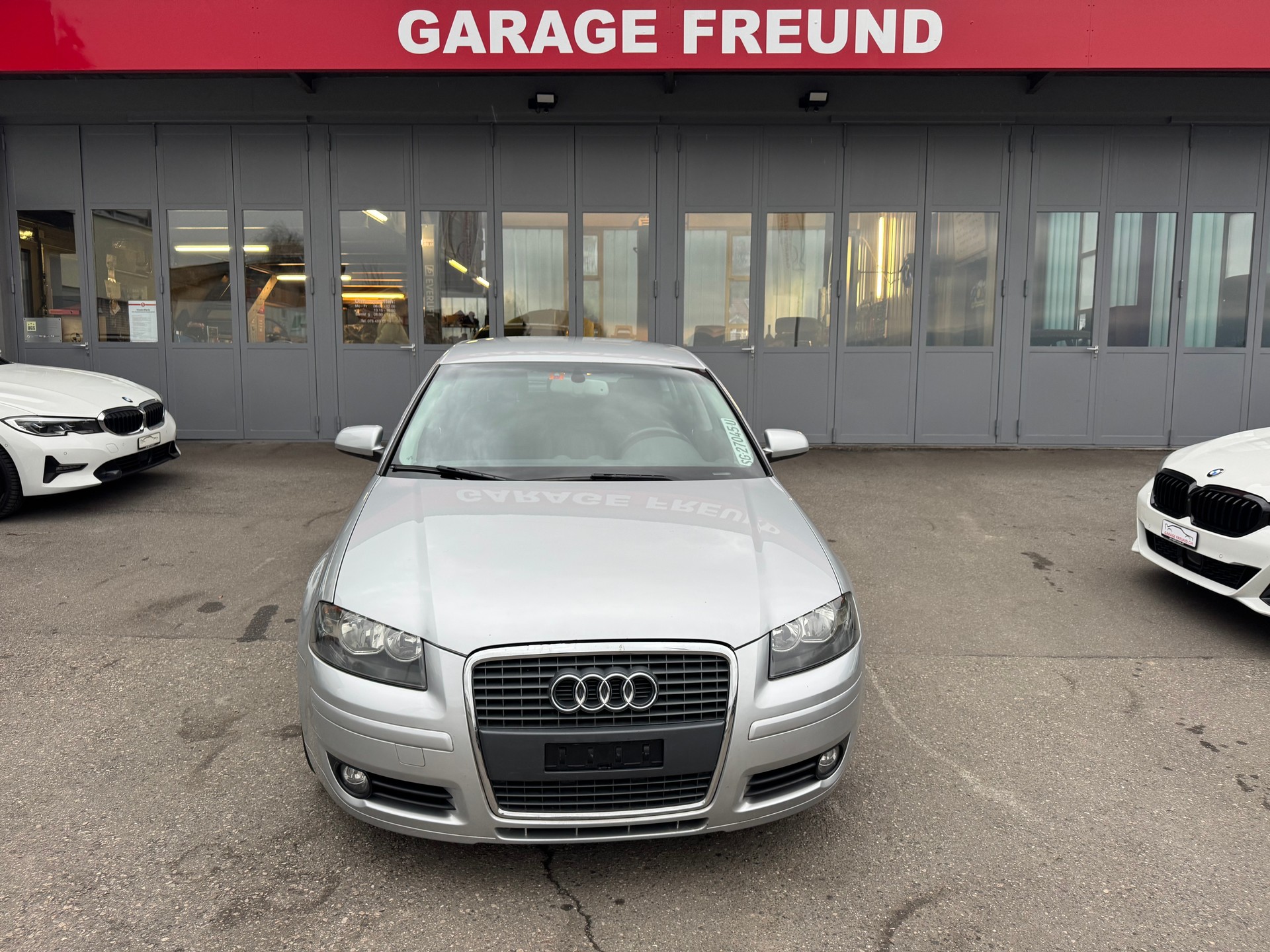AUDI A3 Sportback 2.0 FSI Ambiente-image-6