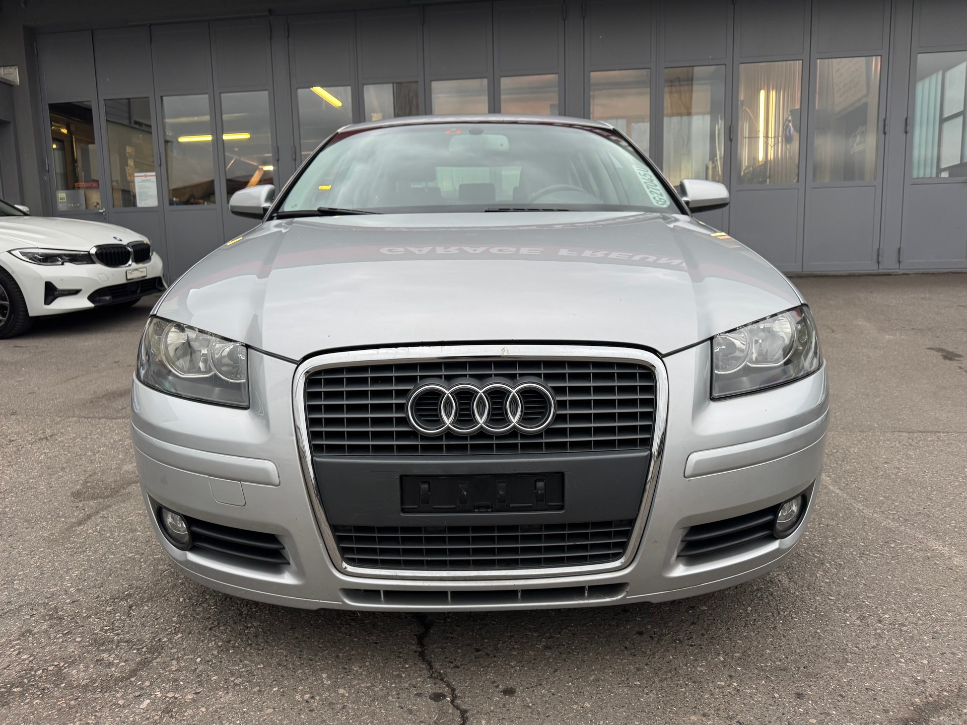 AUDI A3 Sportback 2.0 FSI Ambiente-image-5