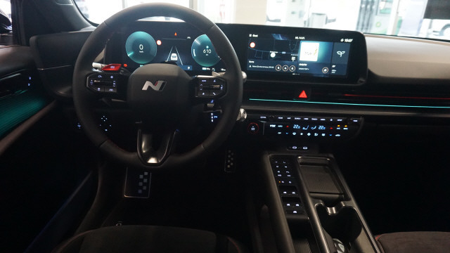 HYUNDAI Ioniq 6 84kWh N Line 4WD-image-11