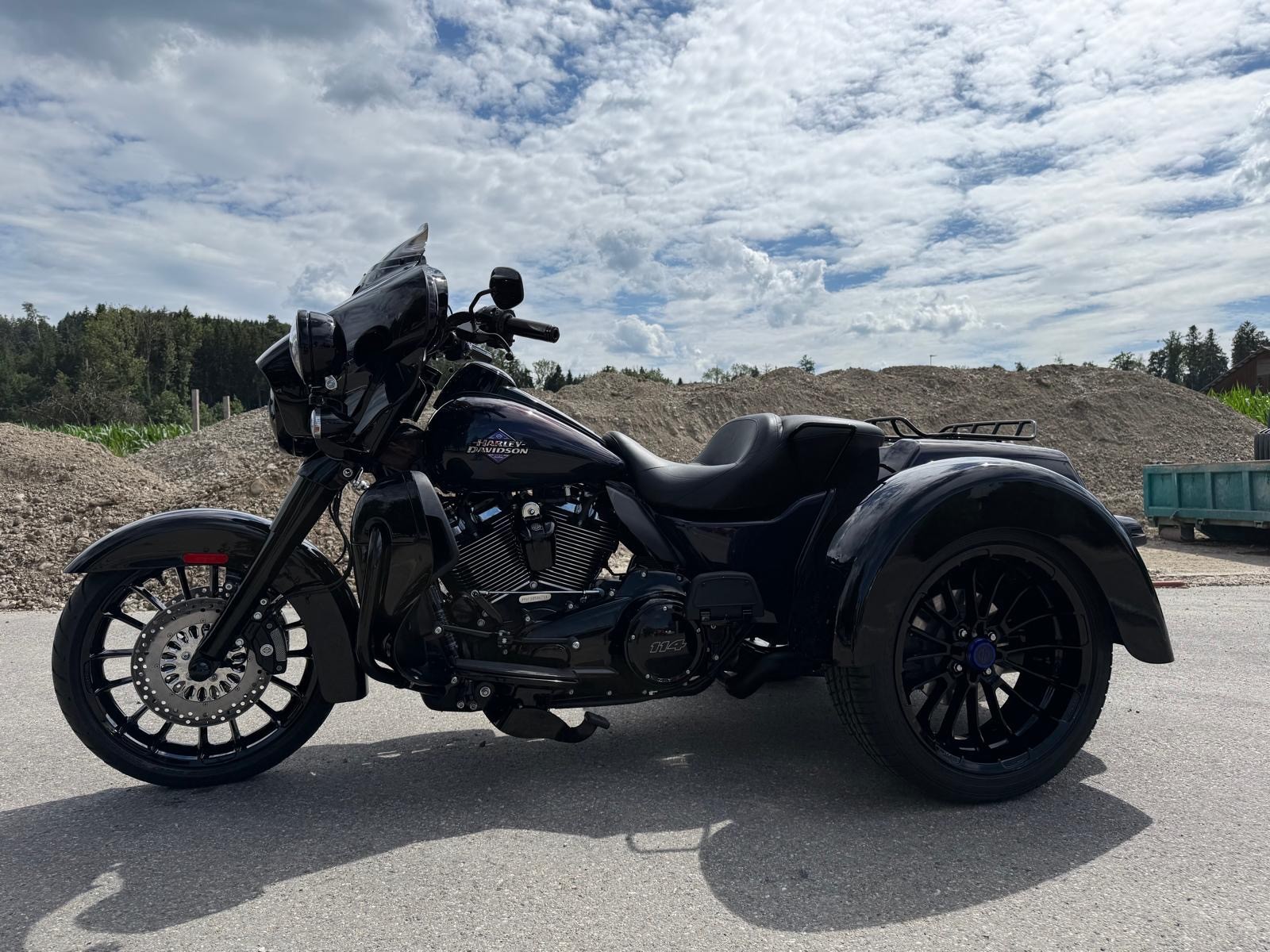HARLEY-DAVIDSON Tri Glide Ultra Mystic Shift Cutoms-image-1