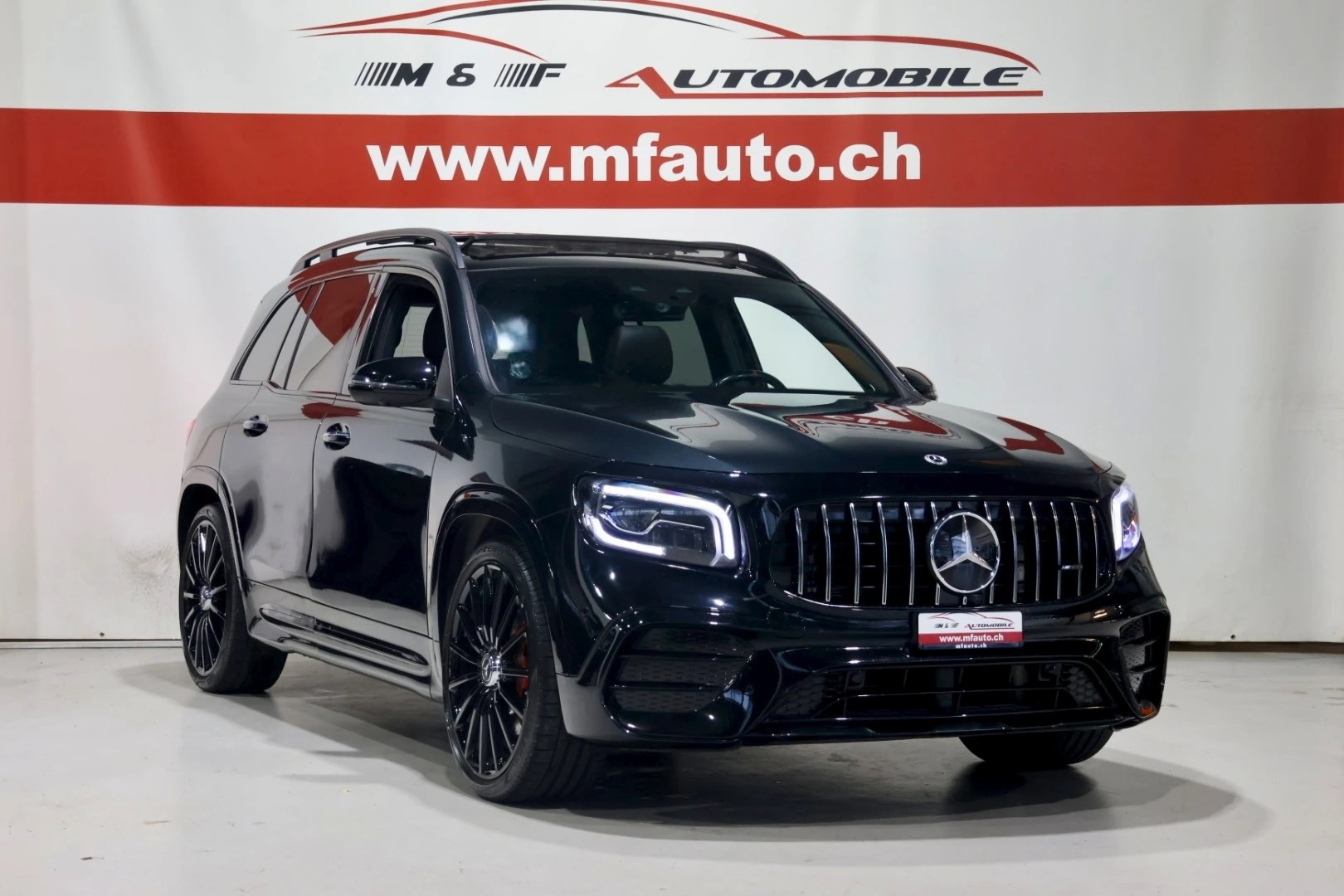MERCEDES-BENZ GLB 35 AMG 4matic-image-3