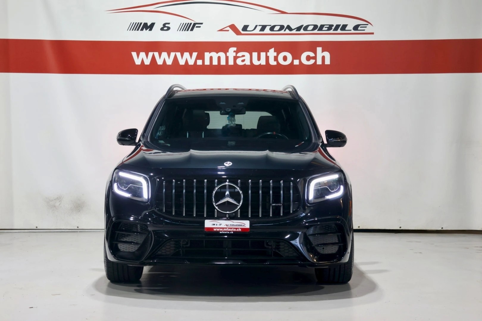 MERCEDES-BENZ GLB 35 AMG 4matic-image-2