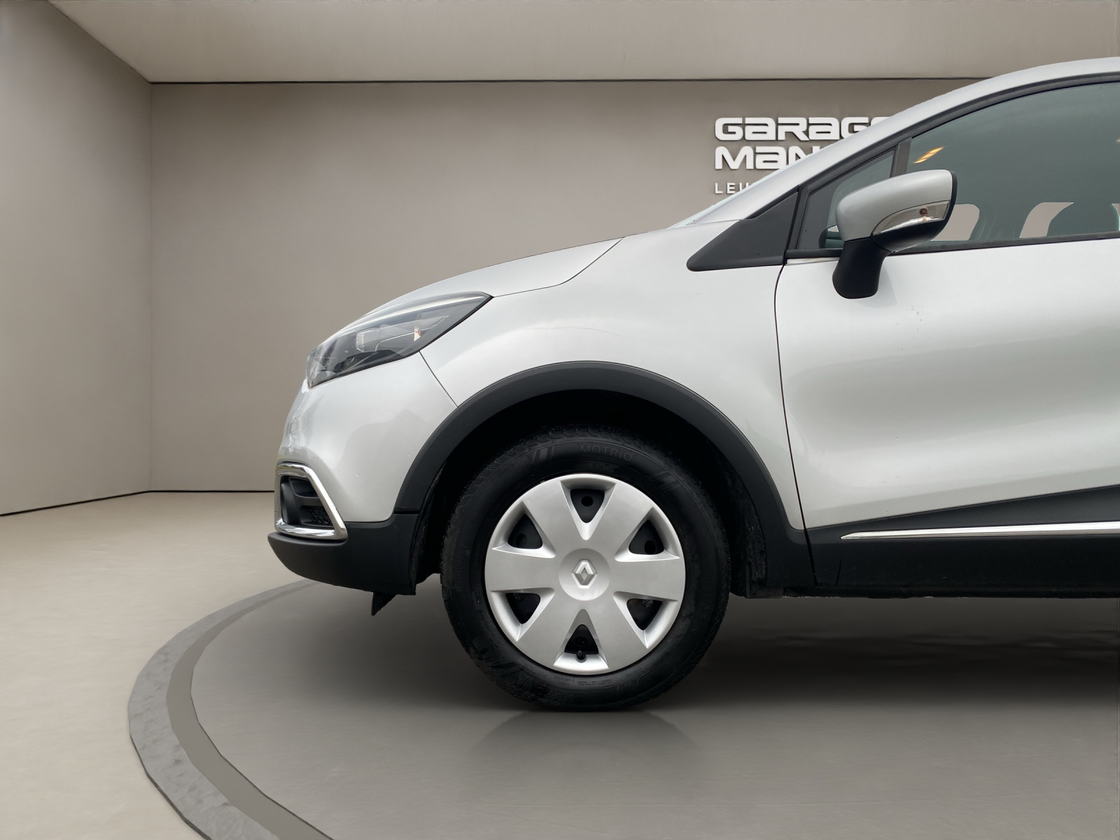 RENAULT Captur 1.2 T 16V Privilège EDC-image-14