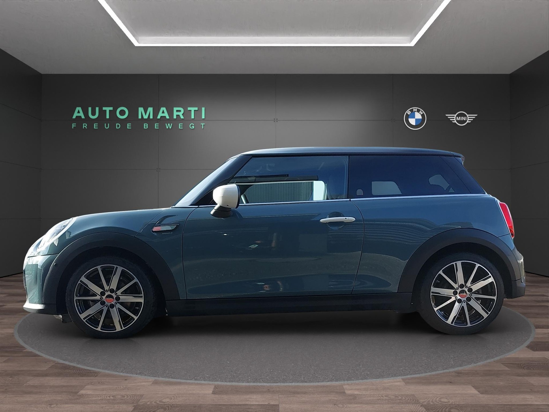 MINI F56 1.5i Cooper-showroom-element-1