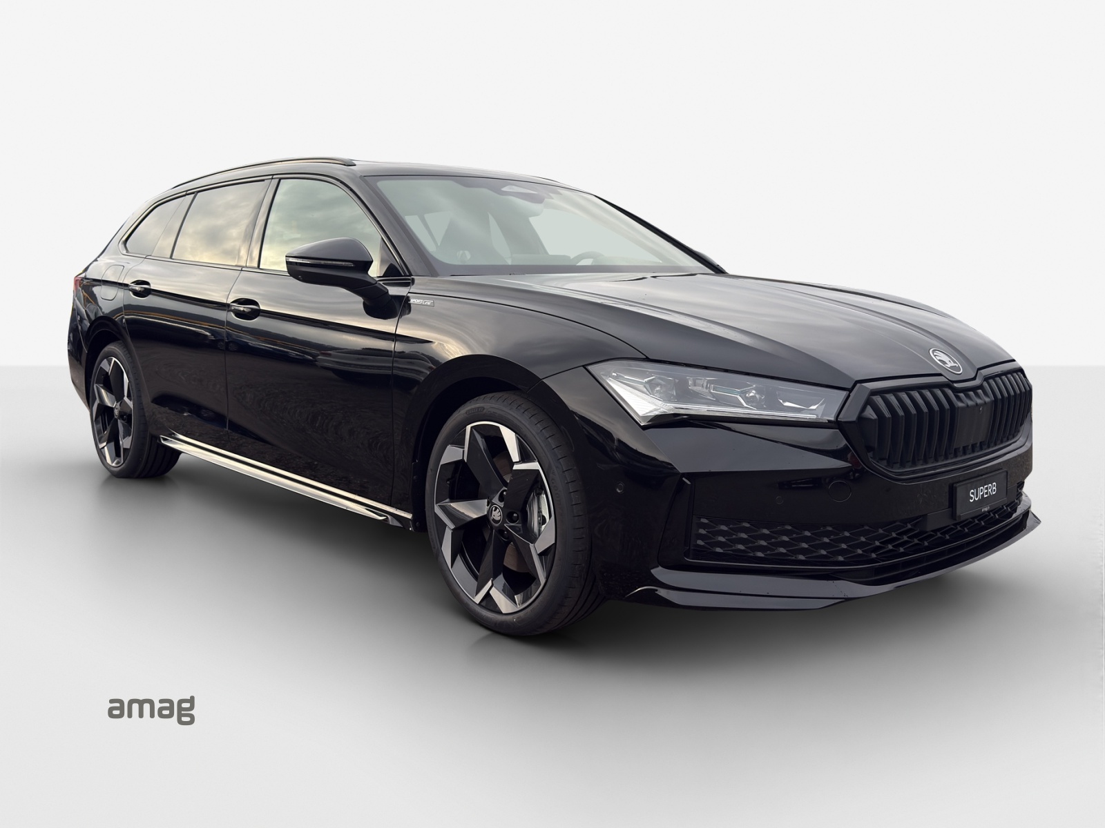 SKODA Superb Combi 2.0 TSI Sportline 4x4 DSG-image-5