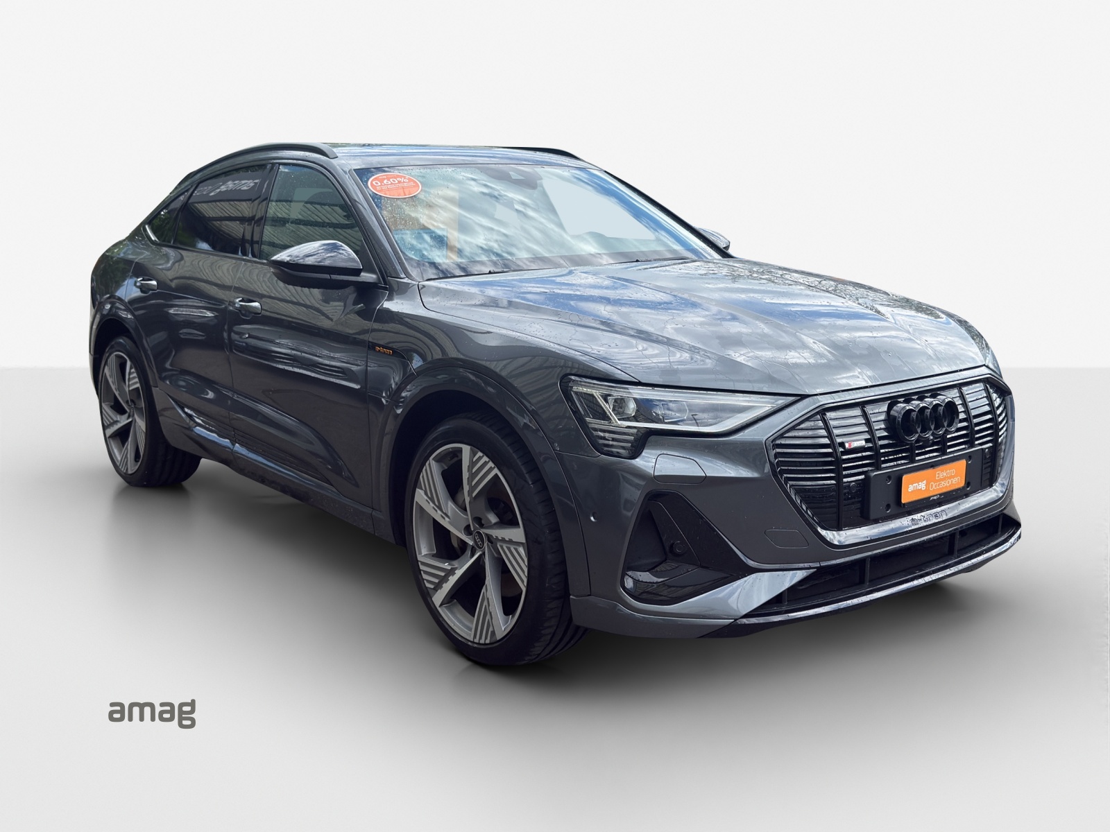 AUDI e-tron 55 Sportback S Line Black Edition quattro-image-6