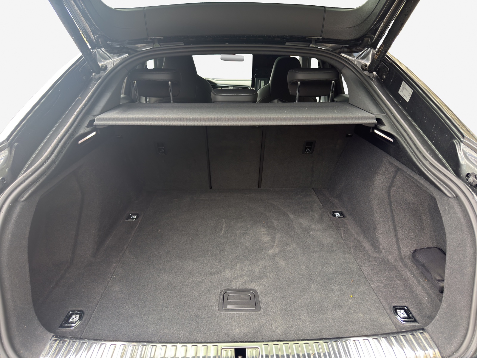 AUDI e-tron 55 Sportback S Line Black Edition quattro-image-13