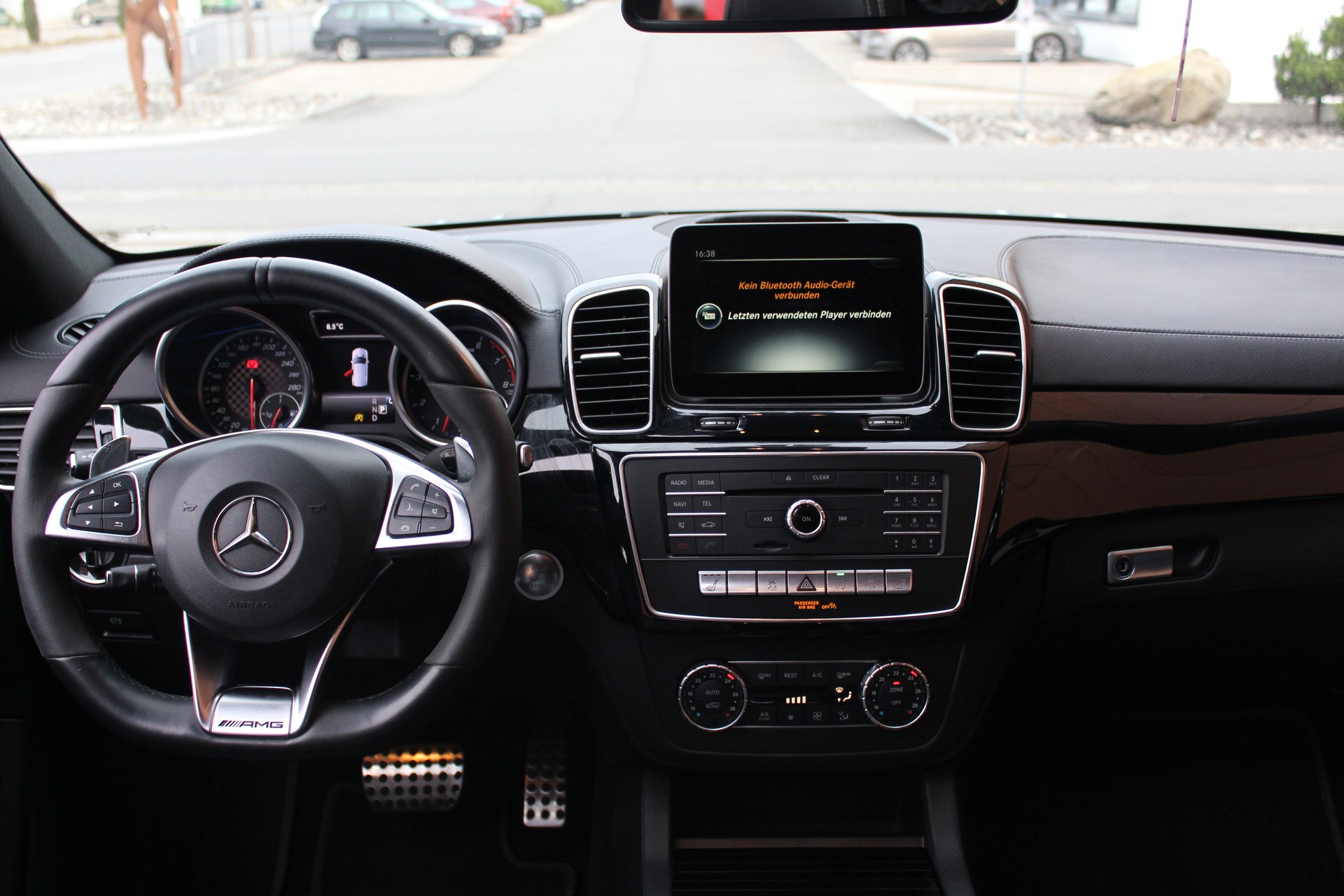MERCEDES-BENZ GLE 43 AMG Executive 4Matic 9G-Tronic-image-8