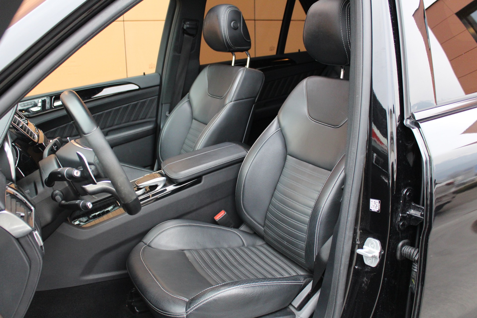 MERCEDES-BENZ GLE 43 AMG Executive 4Matic 9G-Tronic-image-9